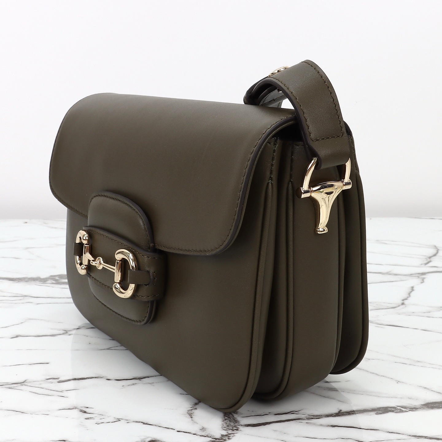 Gucci 구찌 홀스빗 레더 크로스백 포레스트 그린 골드 하드웨어 8