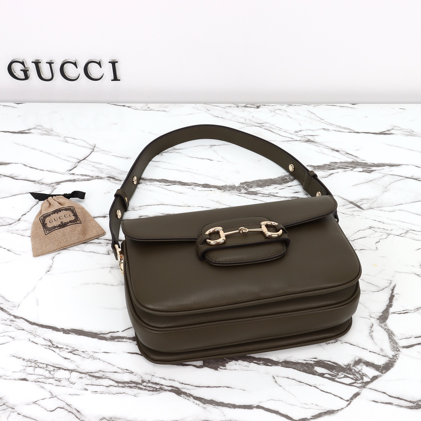 Gucci 구찌 홀스빗 레더 크로스백 포레스트 그린 골드 하드웨어 10