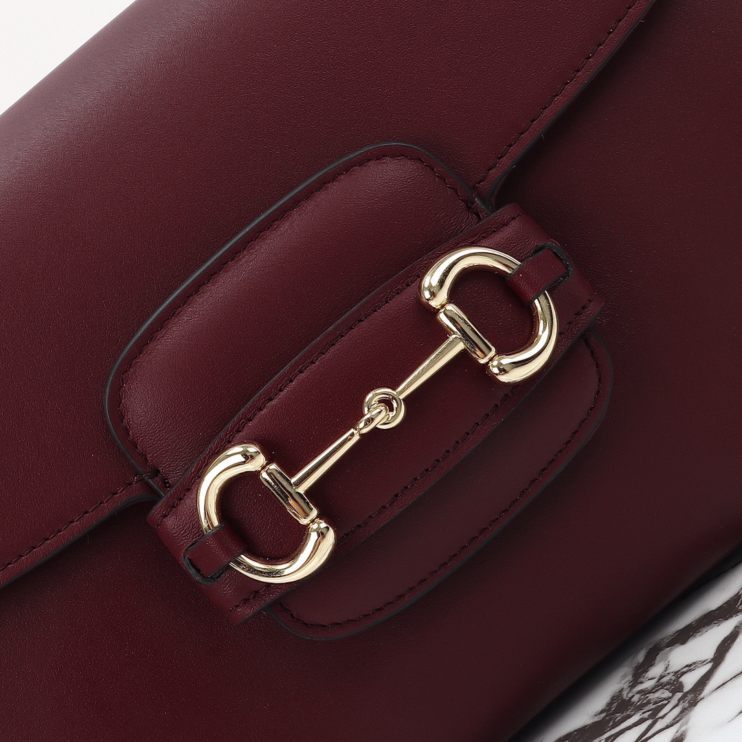 Gucci 구찌 홀스빗 레더 크로스백 포레스트 그린 골드 하드웨어 4