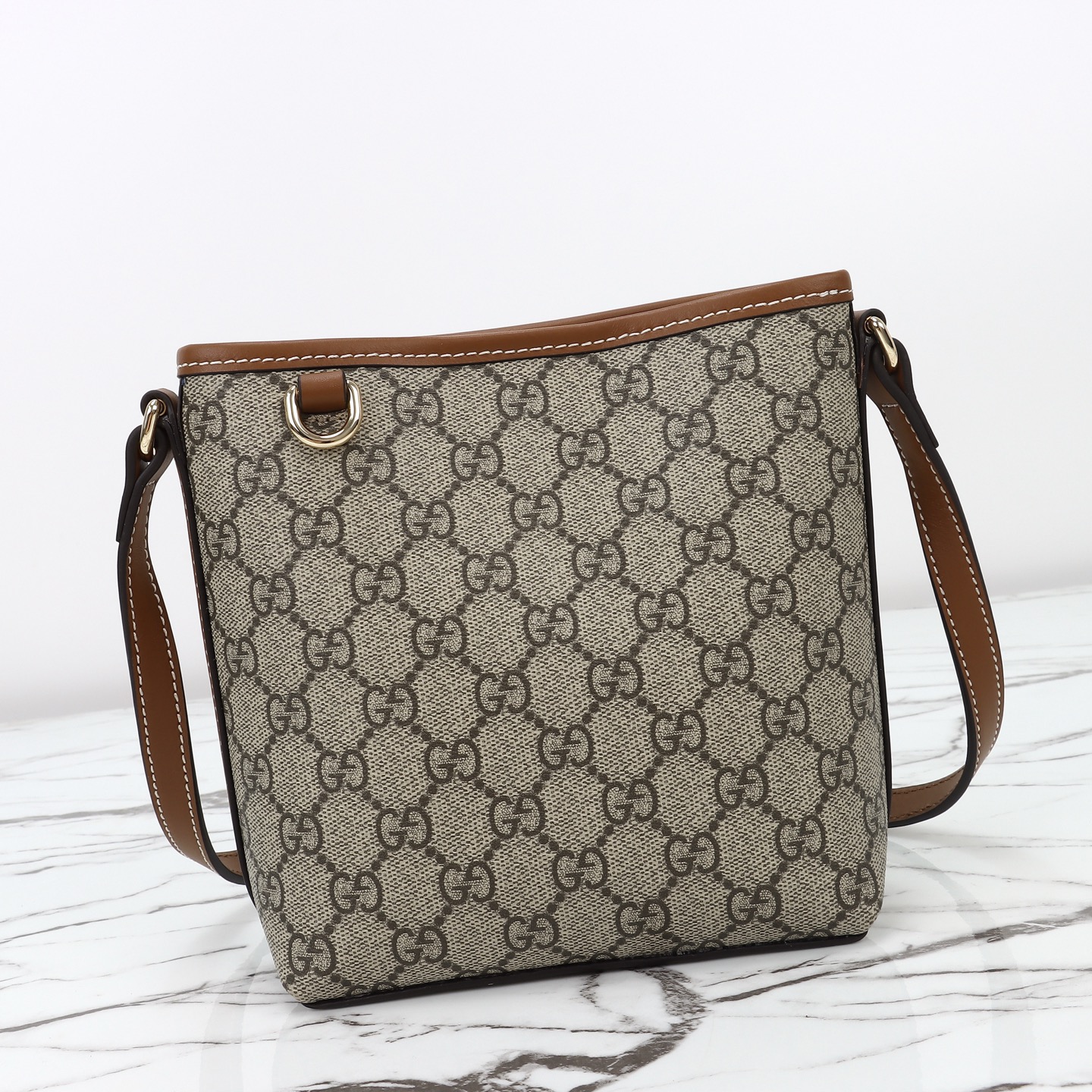 Gucci 구찌 GG 수프림 스퀘어 크로스백 GG 수프림 캔버스 카멜 브라운 4