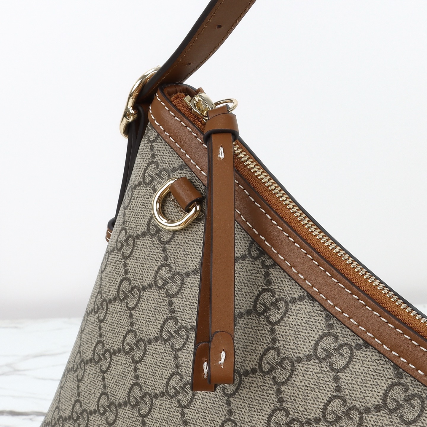Gucci 구찌 GG 수프림 캔버스 스몰 숄더백 베이지 브라운 4