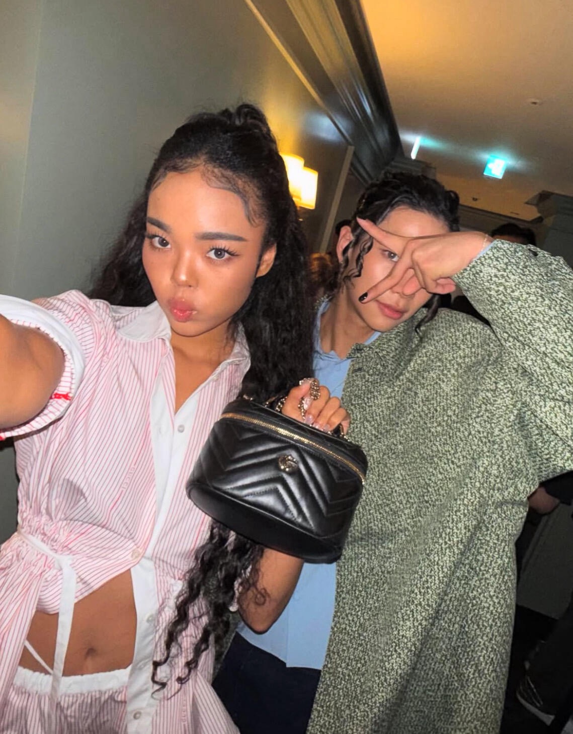 Gucci 구찌 GG 마몽 미니 박스백 레더 버건디 골드 2