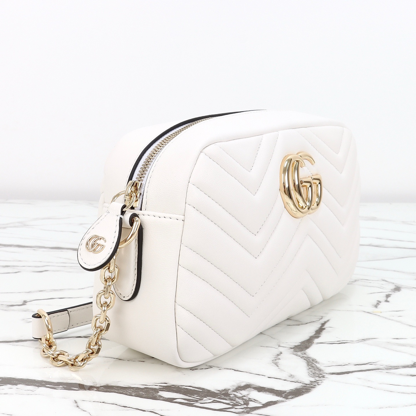 Gucci 구찌 GG 마몬트 카메라백 스몰 레더 화이트 골드 하드웨어 855273 5