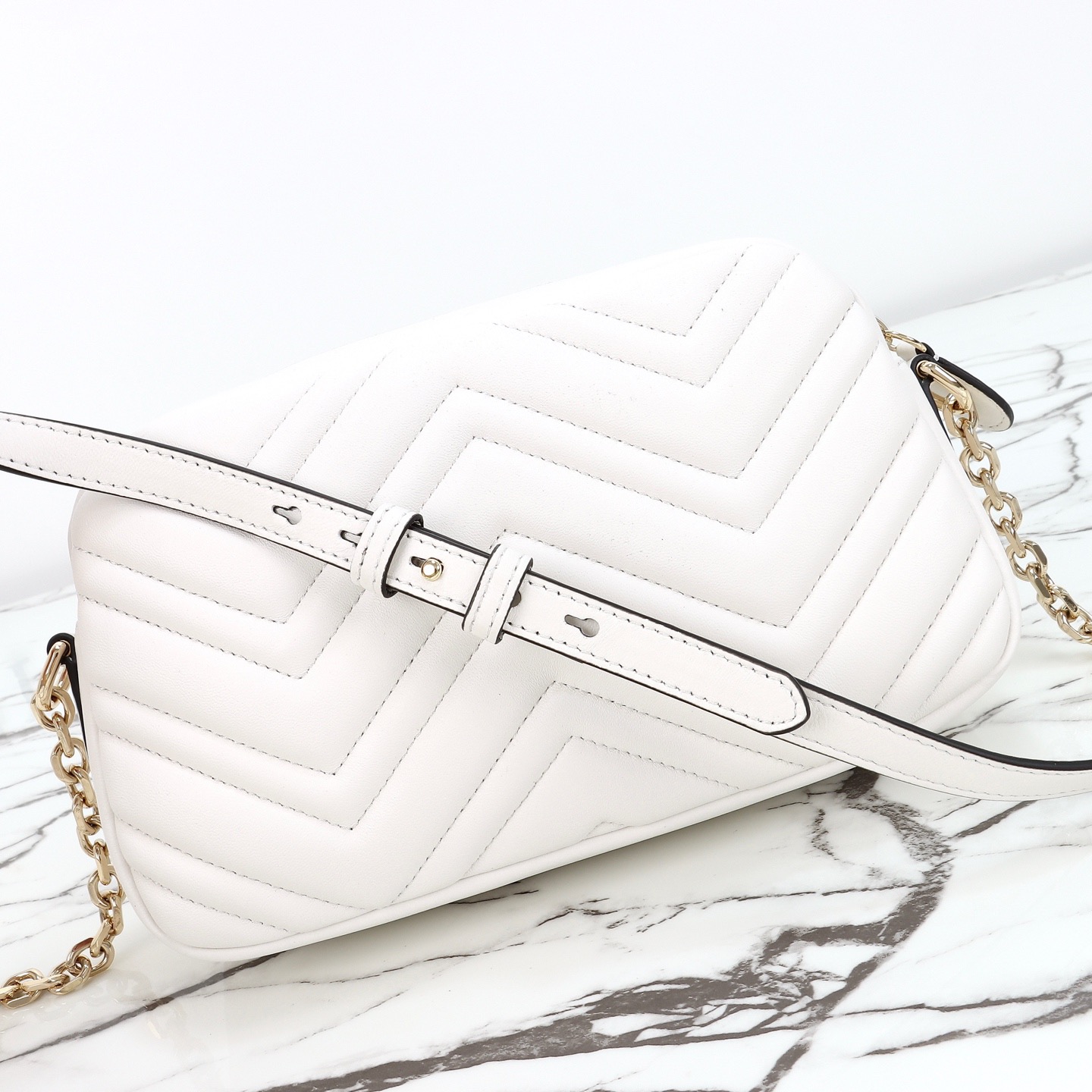 Gucci 구찌 GG 마몬트 카메라백 스몰 레더 화이트 골드 하드웨어 855273 6