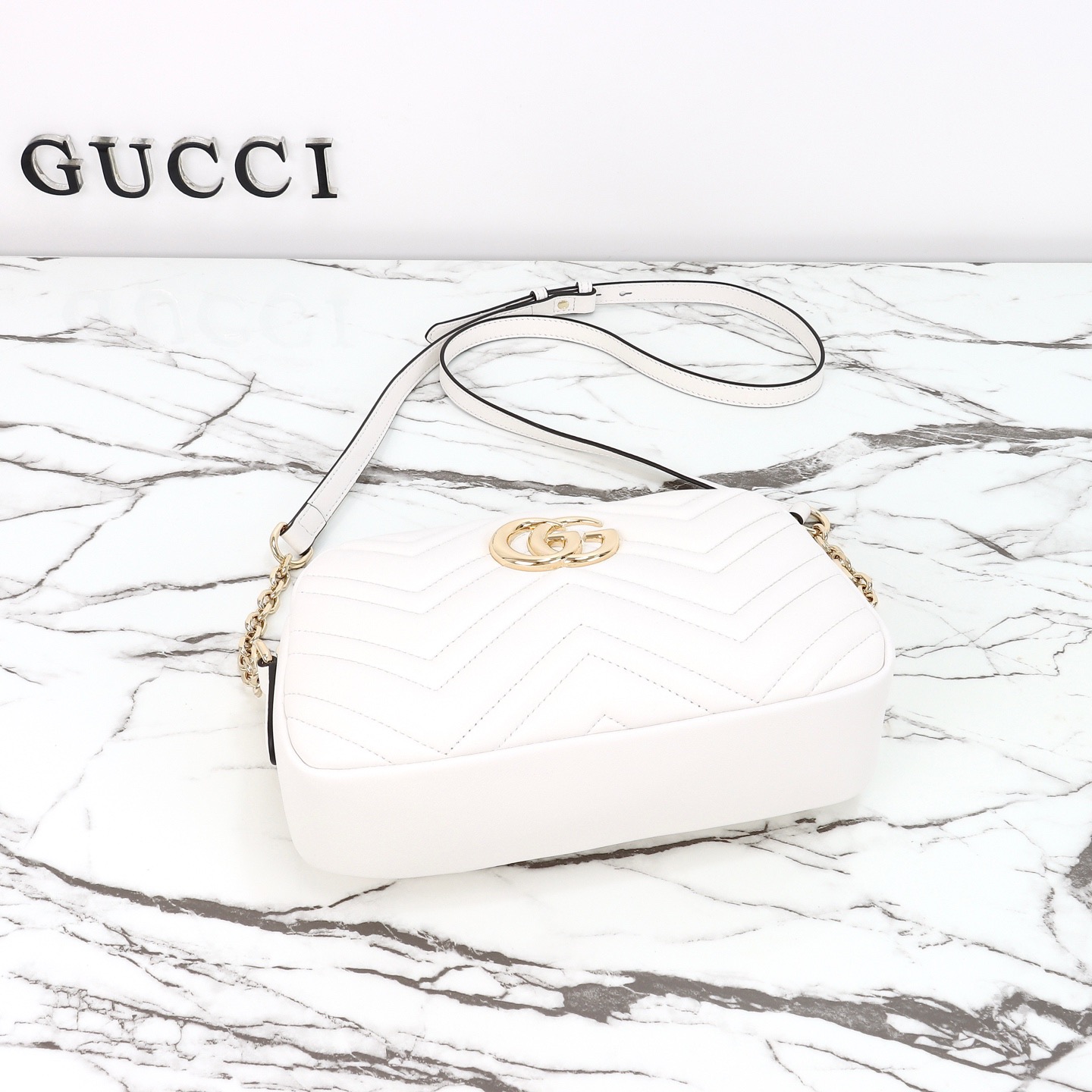 Gucci 구찌 GG 마몬트 카메라백 스몰 레더 화이트 골드 하드웨어 855273 7