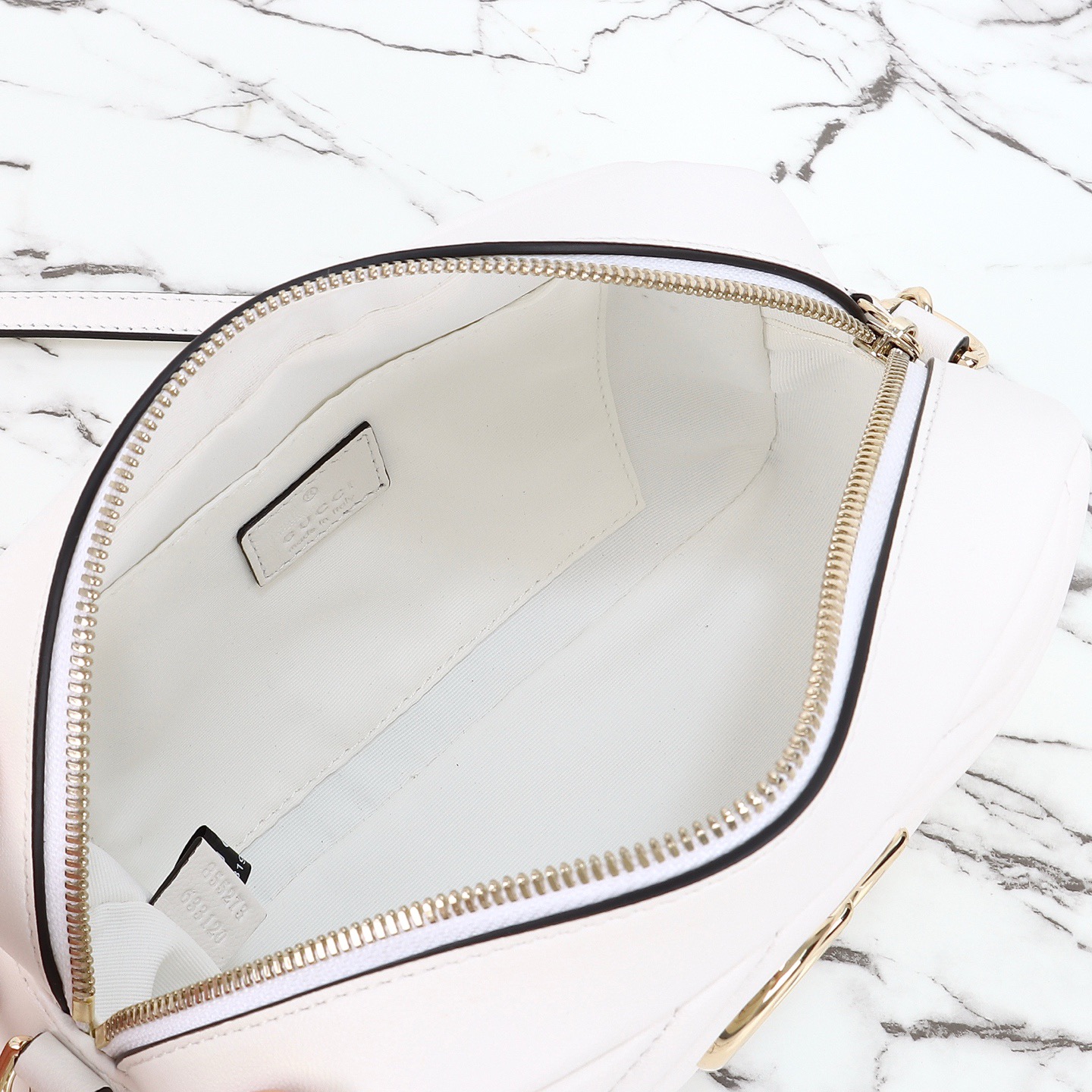 Gucci 구찌 GG 마몬트 카메라백 스몰 레더 화이트 골드 하드웨어 855273 9