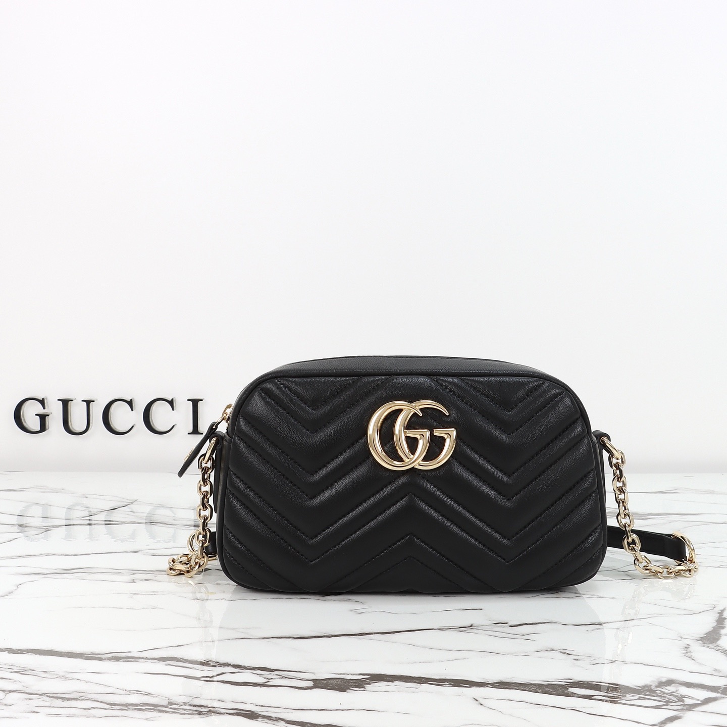 Gucci 구찌 GG 마몬트 카메라백 스몰 레더 화이트 골드 하드웨어 855273 1