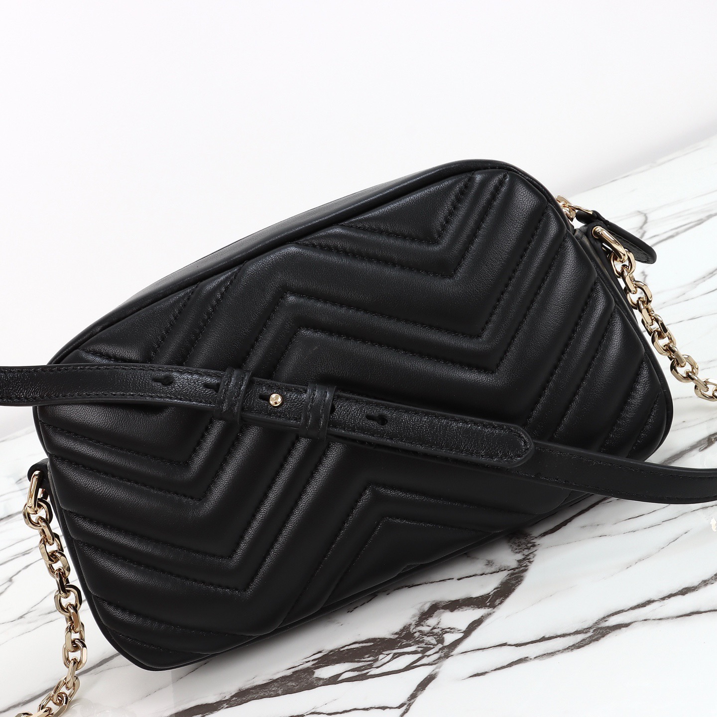 Gucci 구찌 GG 마몬트 카메라백 스몰 레더 화이트 골드 하드웨어 855273 5