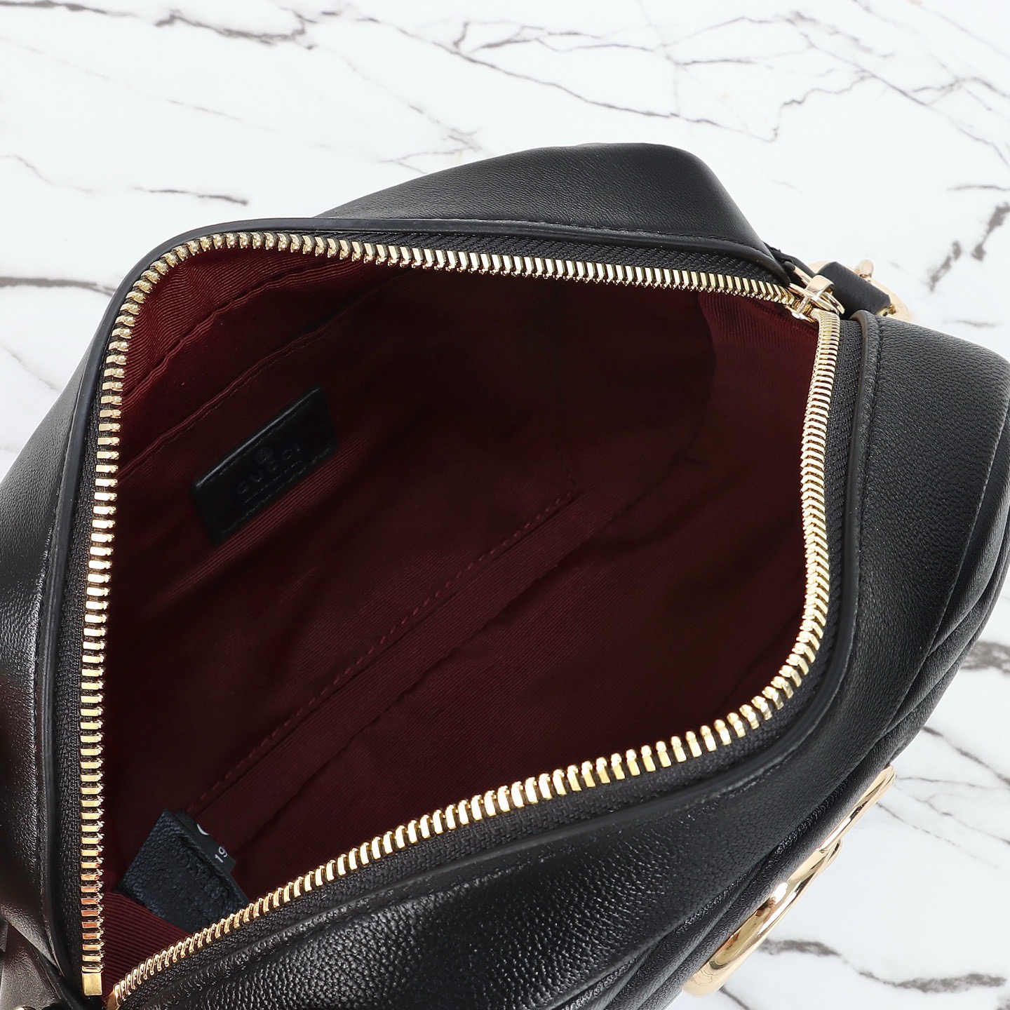 Gucci 구찌 GG 마몬트 카메라백 스몰 레더 화이트 골드 하드웨어 855273 9