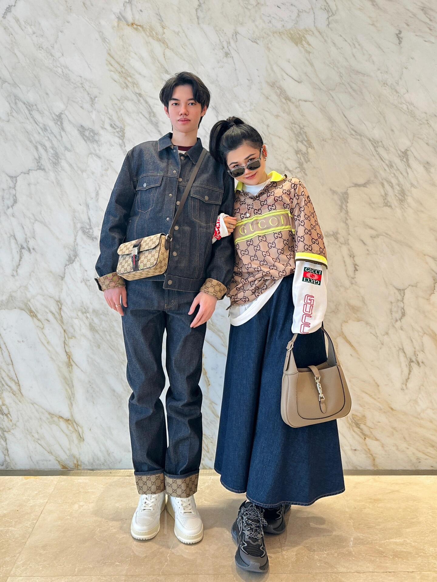 Gucci 구찌 GG 수프림 캔버스 버클 크로스백 베이지 브라운 5