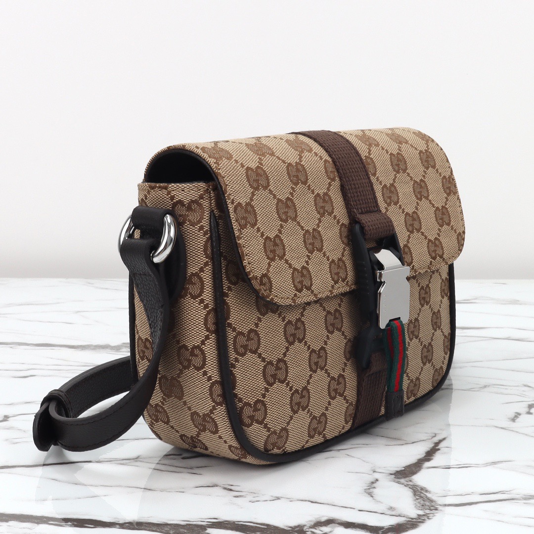Gucci 구찌 GG 수프림 캔버스 버클 크로스백 베이지 브라운 14