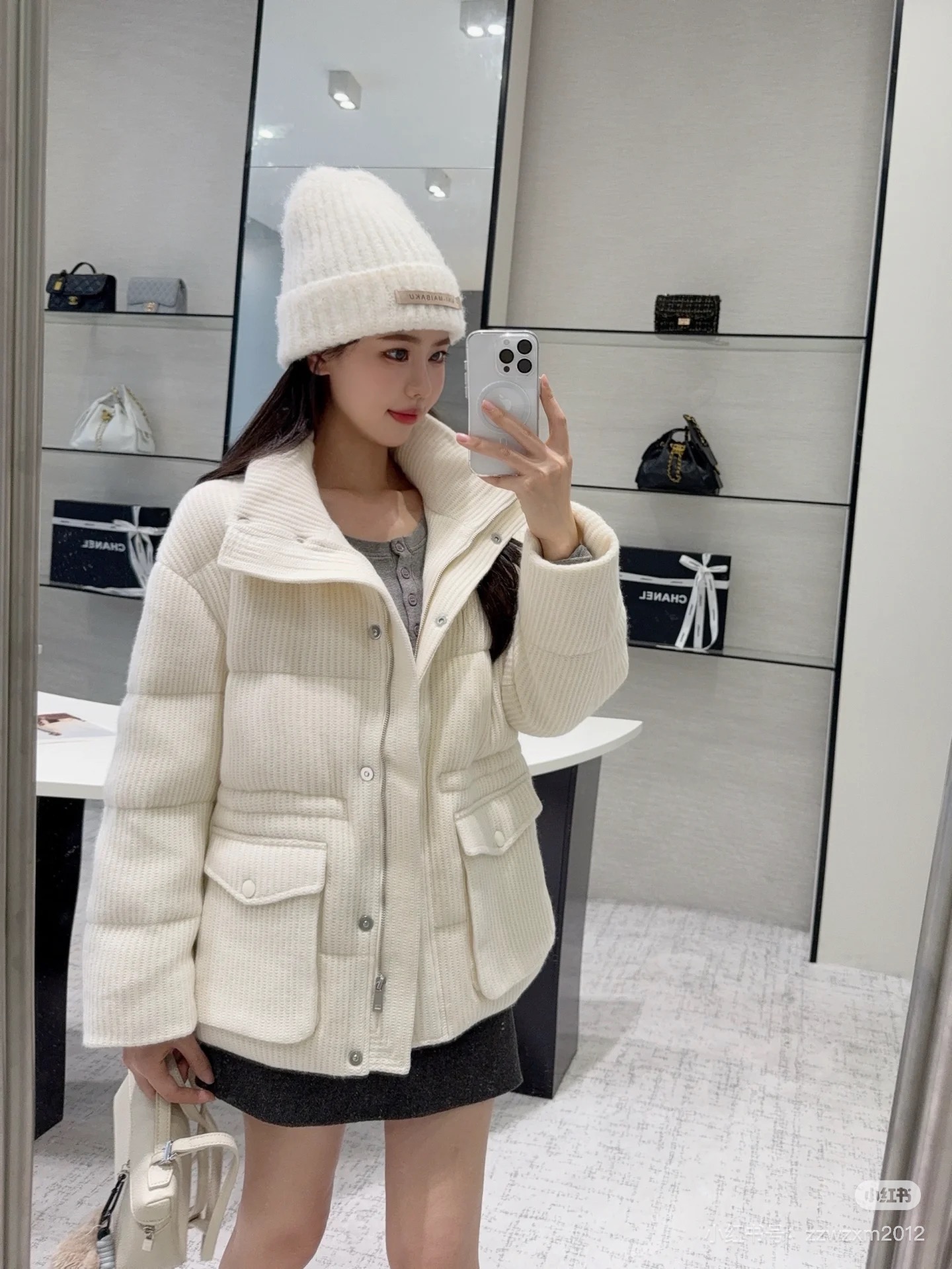 기타브랜드 기타브랜드 화이트 코듀로이 덕다운 패딩 재킷 3