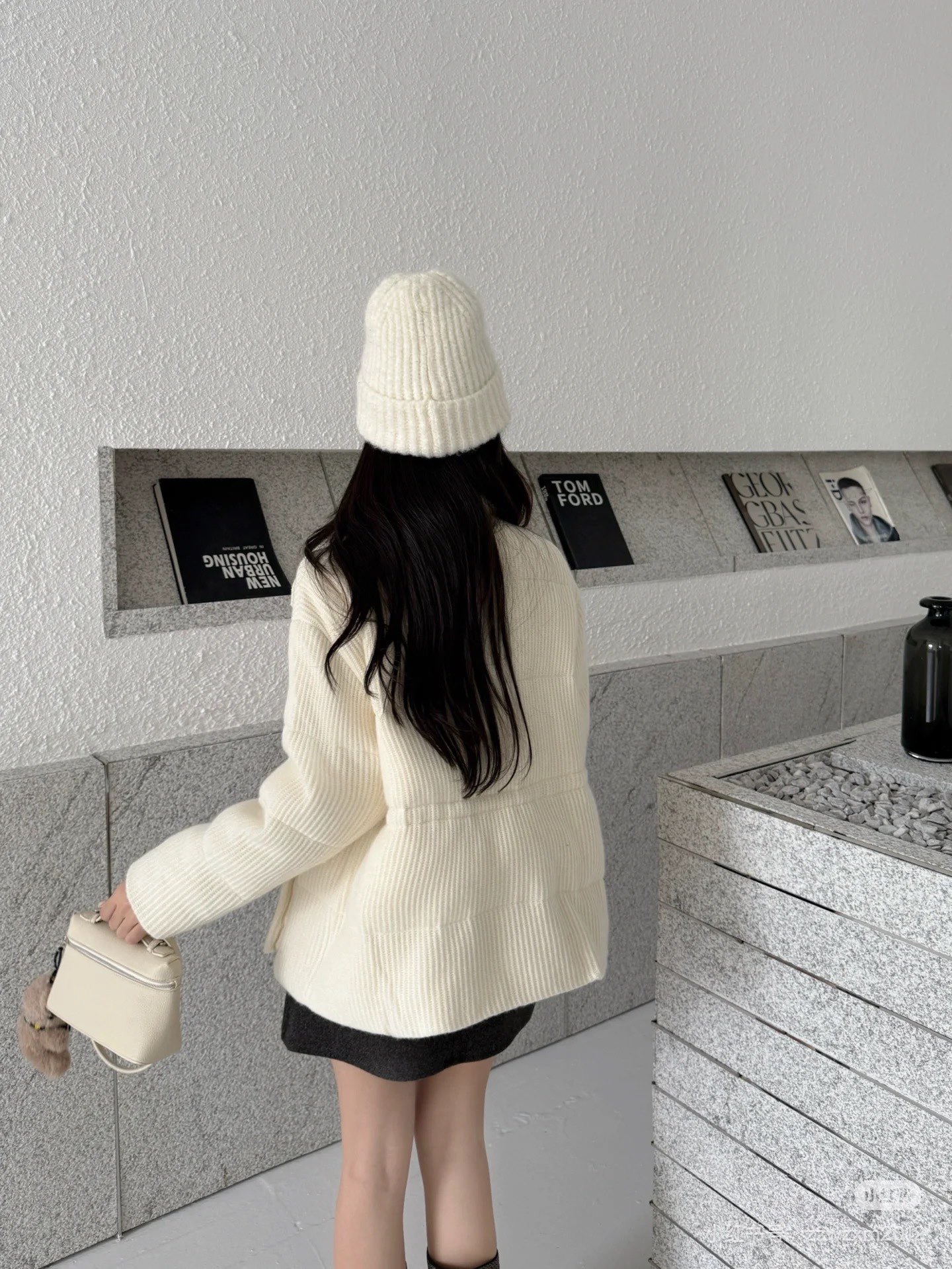 기타브랜드 기타브랜드 화이트 코듀로이 덕다운 패딩 재킷 5