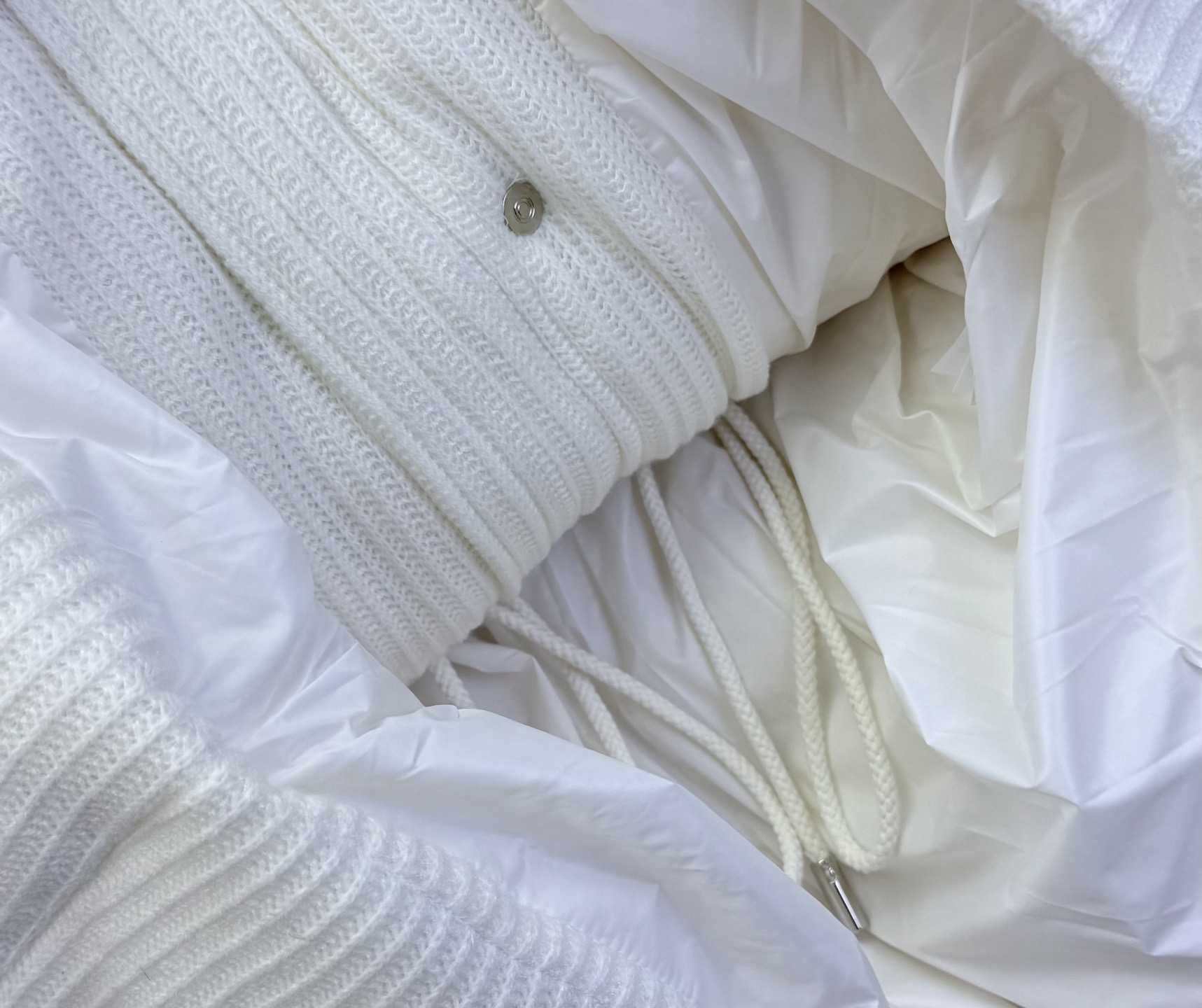 기타브랜드 기타브랜드 화이트 코듀로이 덕다운 패딩 재킷 11