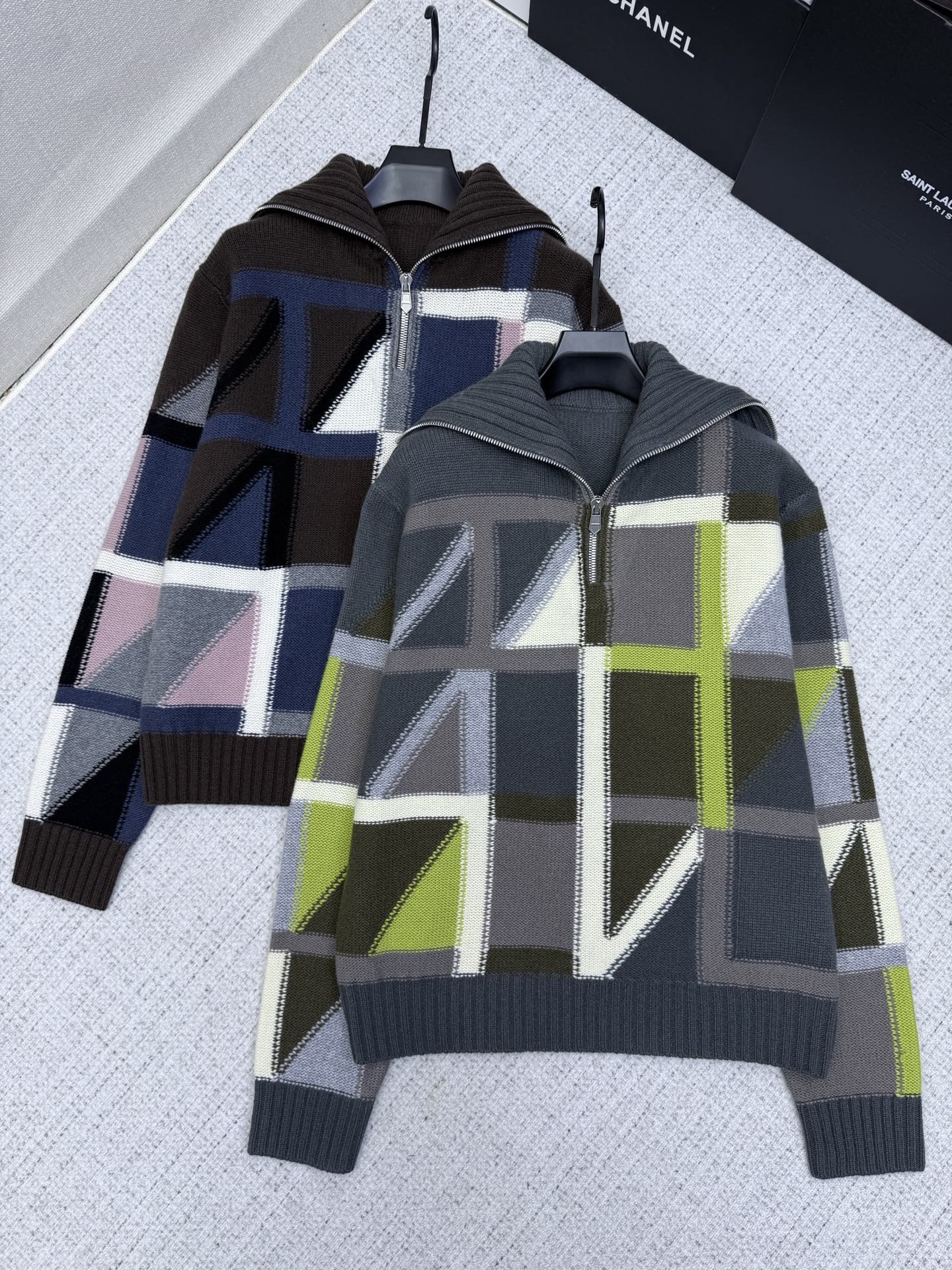 Hermes 에르메스 2025 FW 남성 하프집업 패턴 니트 풀오버 15