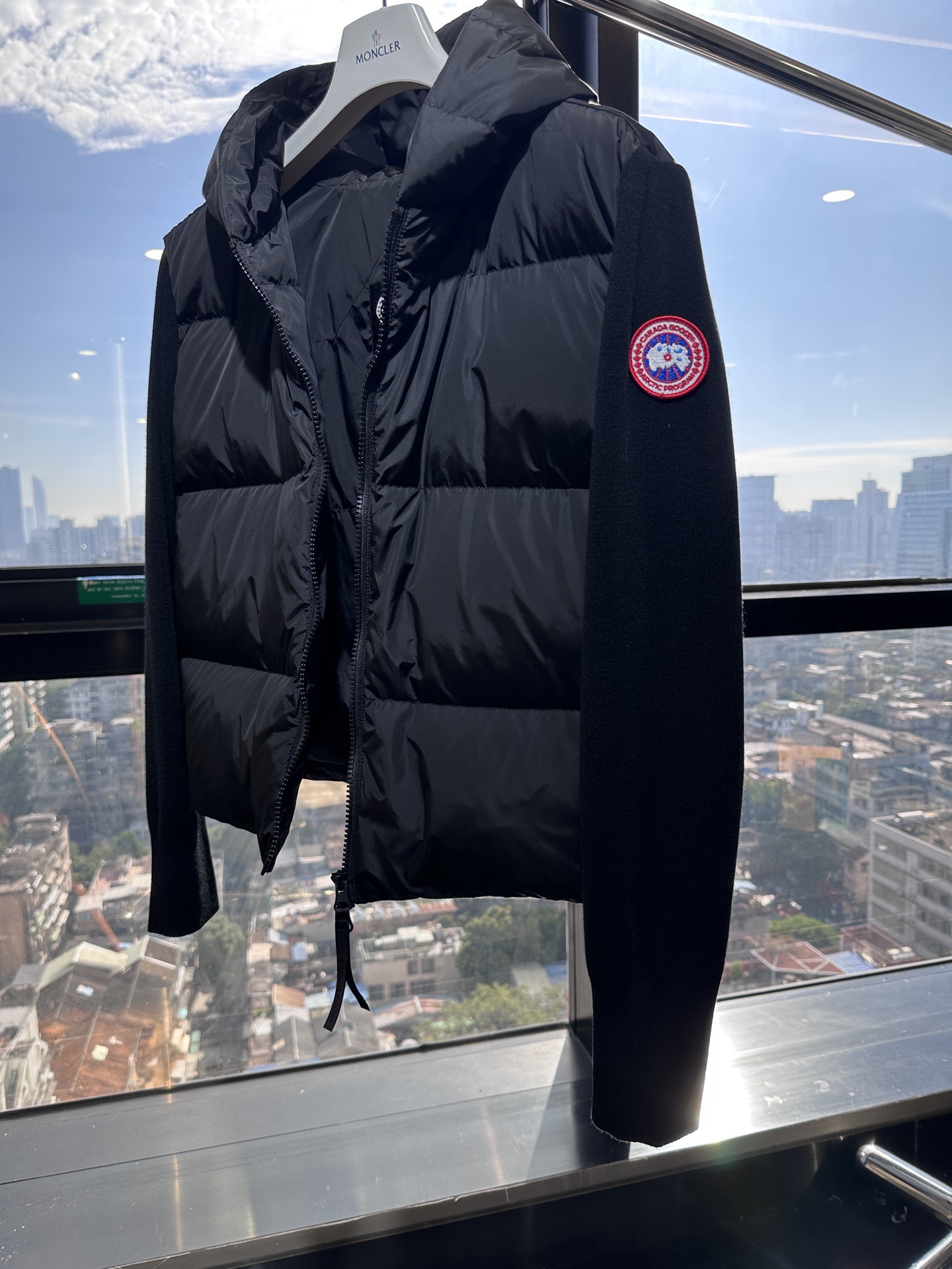 Canada Goose 캐나다구스 HyBridge 니트 패널 다운 후드 집업 6507WT 7