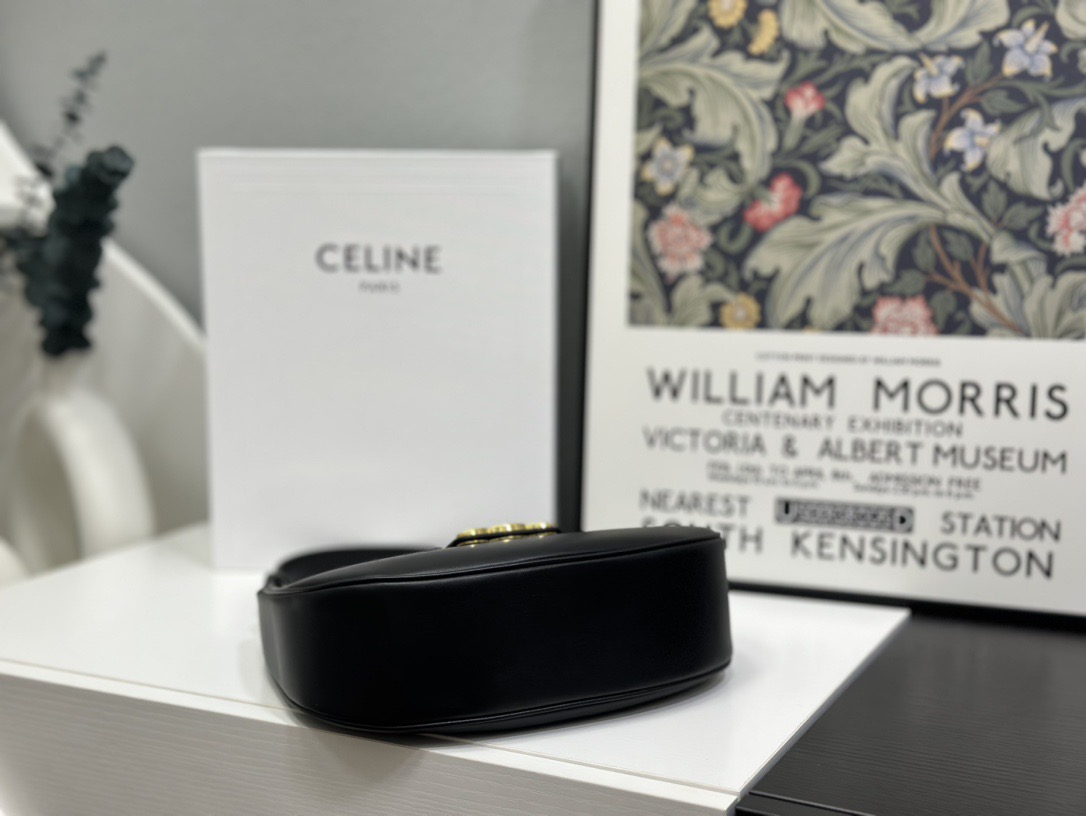 Celine 셀린느 AVA 트리오페 호보백 스무스 카프스킨 블랙 골드 12