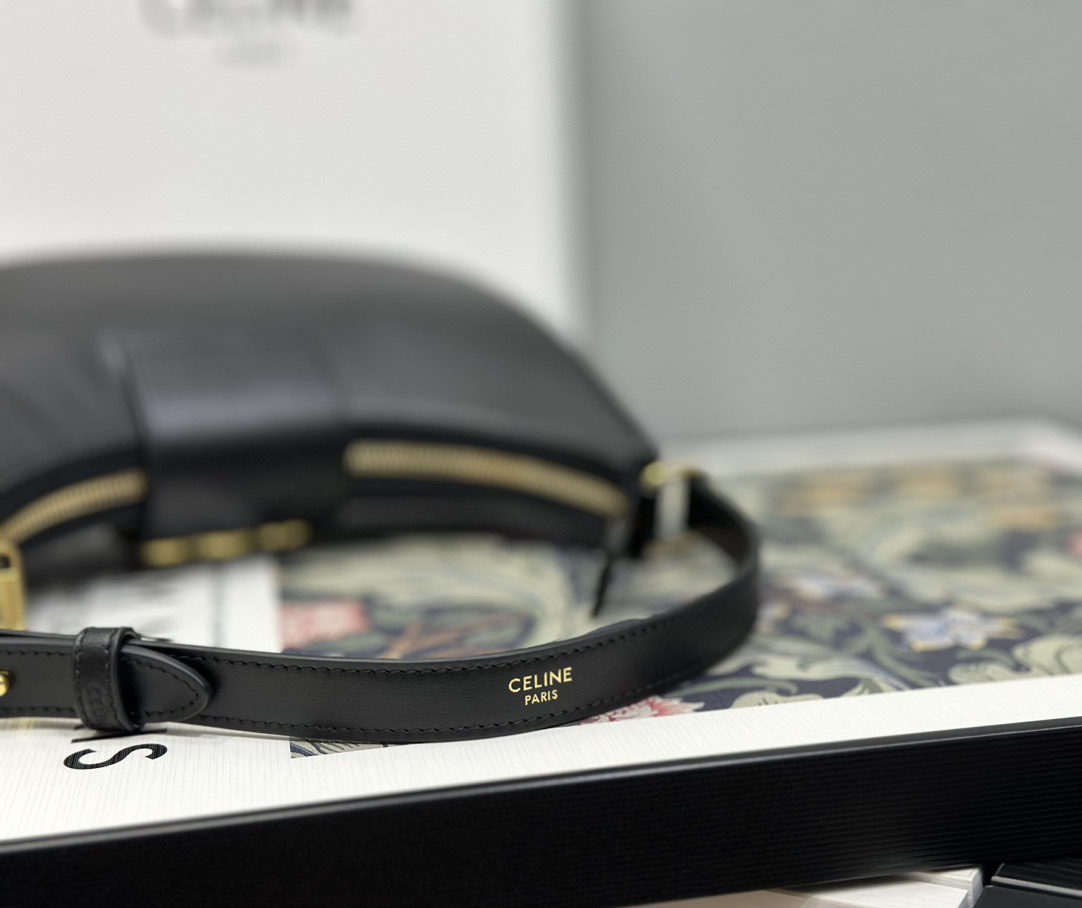 Celine 셀린느 AVA 트리오페 호보백 스무스 카프스킨 블랙 골드 14