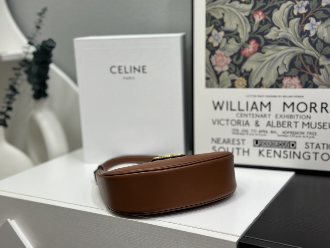 Celine 셀린느 AVA 트리오페 호보백 스무스 카프스킨 블랙 골드 13