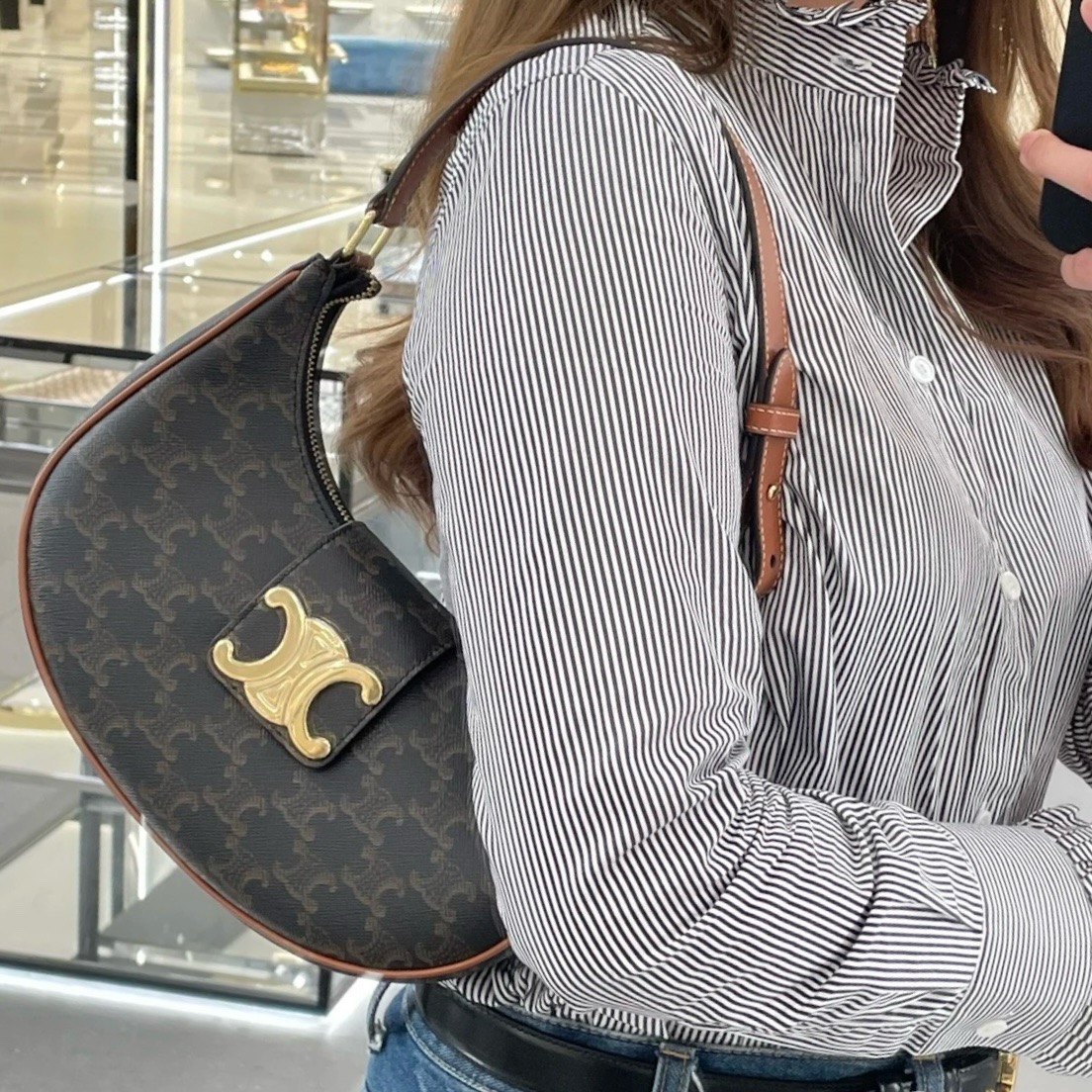 Celine 셀린느 AVA 아바 트리오페 캔버스 숄더백 브라운 골드 하드웨어 2