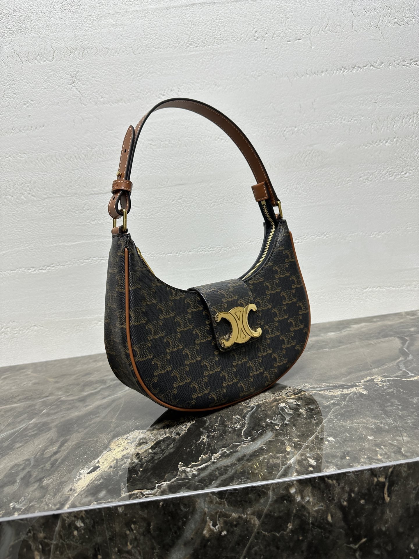 Celine 셀린느 AVA 아바 트리오페 캔버스 숄더백 브라운 골드 하드웨어 7