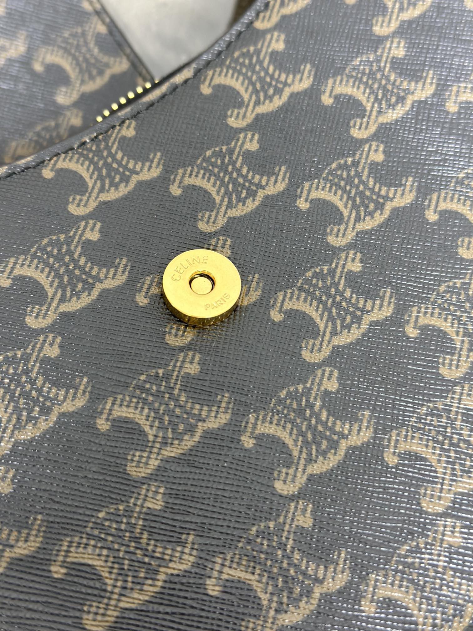 Celine 셀린느 AVA 아바 트리오페 캔버스 숄더백 브라운 골드 하드웨어 23