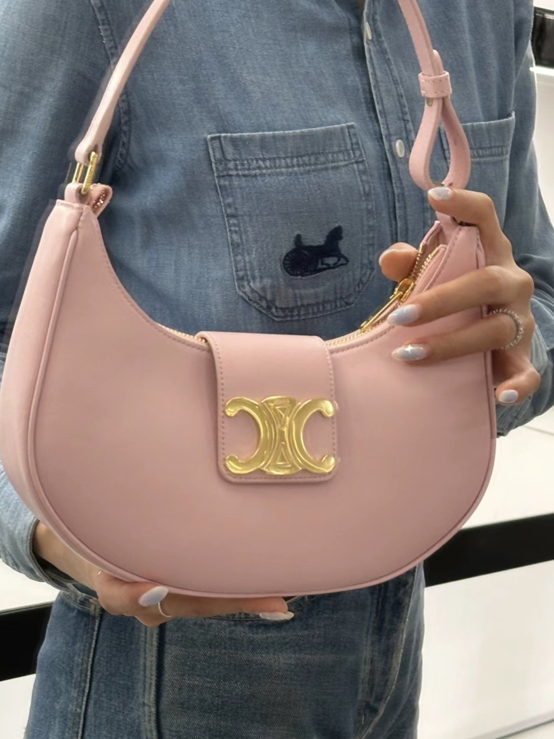 Celine 셀린느 AVA 아바 트리오페 캔버스 숄더백 브라운 골드 하드웨어 3