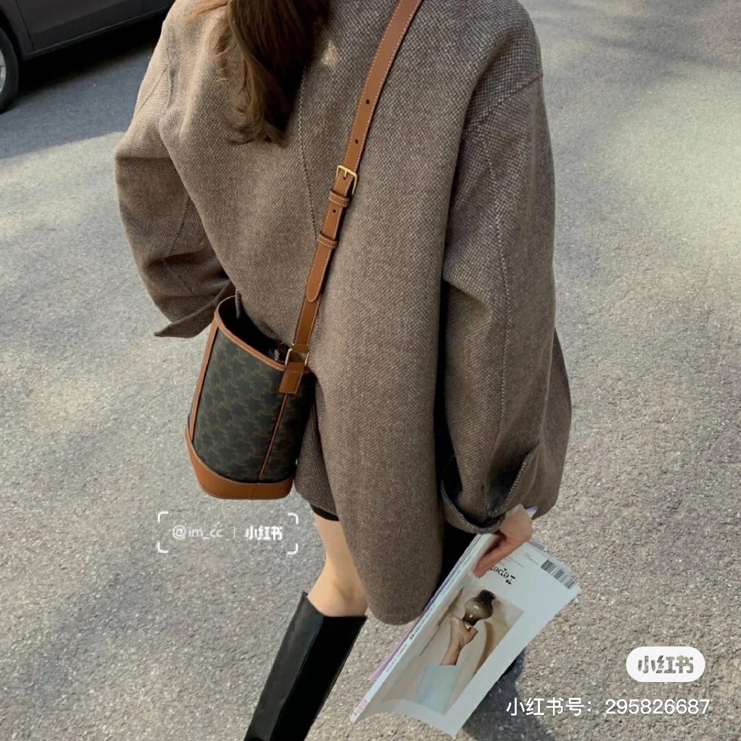 Celine 셀린느 트리오페 캔버스 미니 버킷백 코팅 캔버스 카프스킨 브라운 20