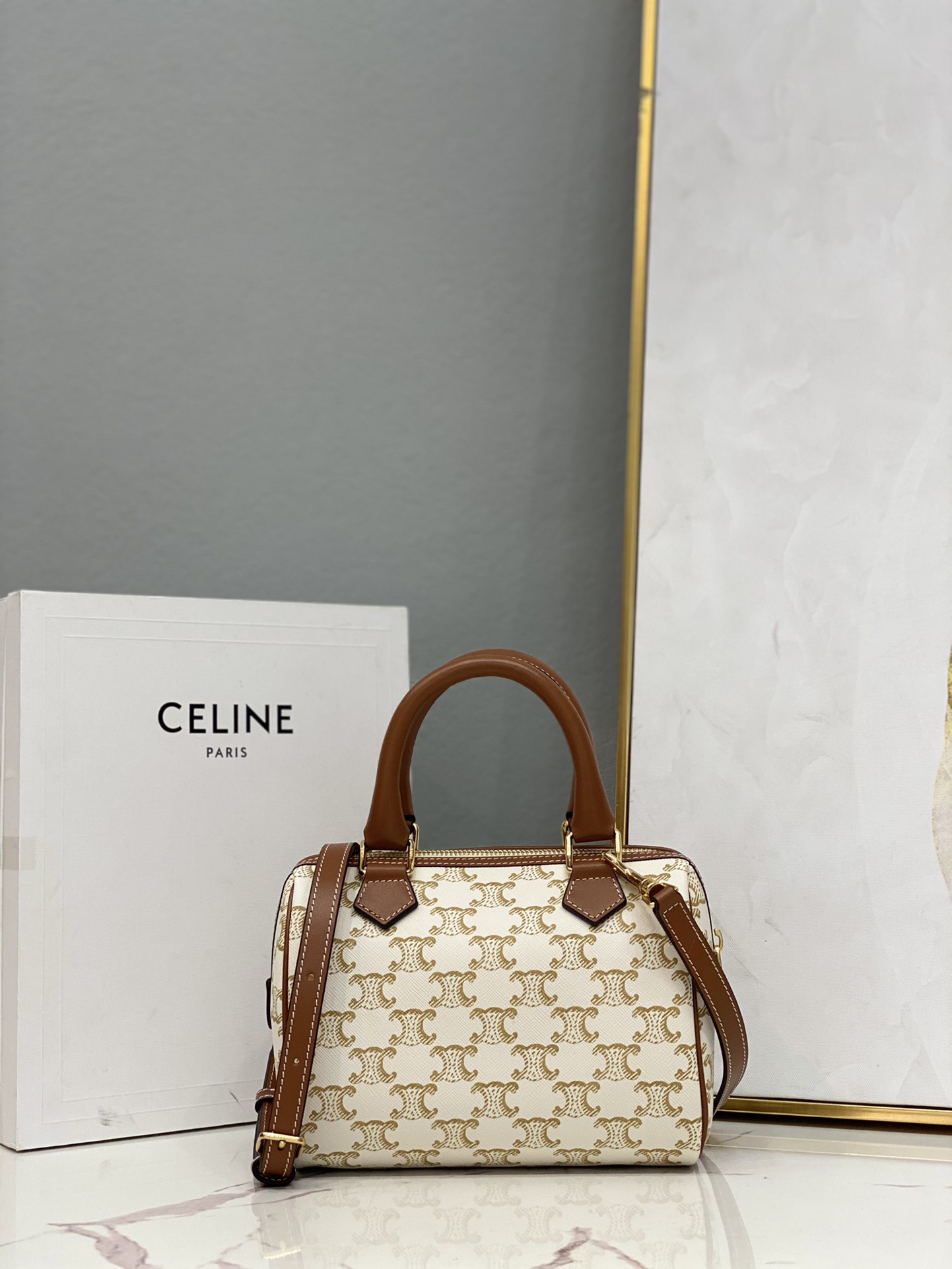 Celine 셀린느 트리오페 캔버스 미니 보스턴백 브라운 탑핸들 2