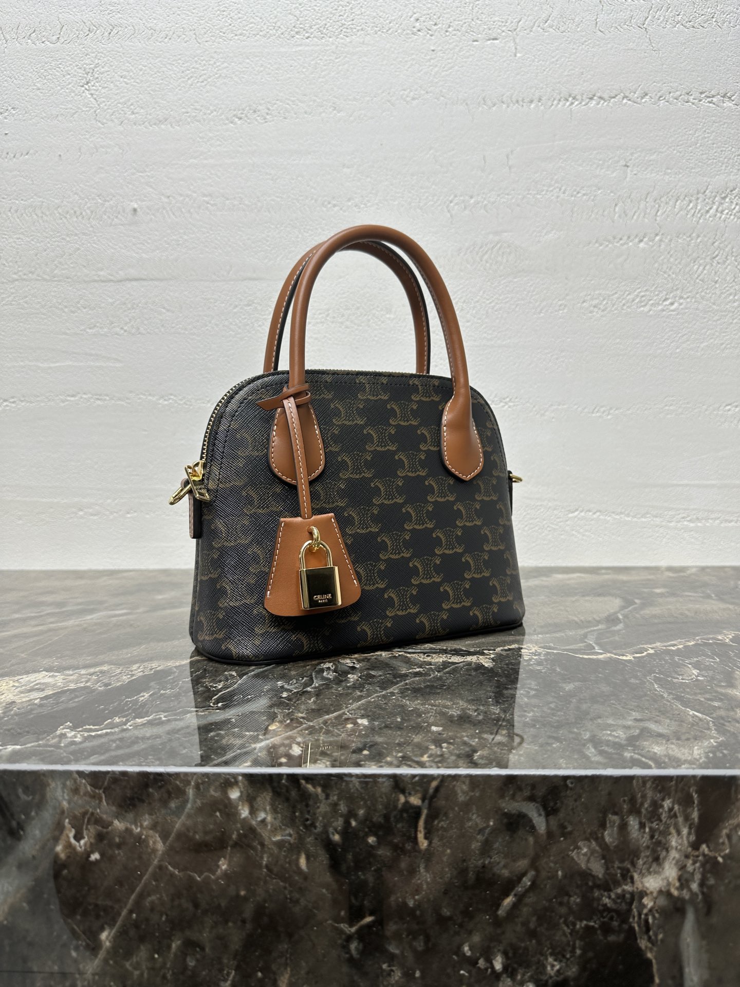 Celine 셀린느 Teen Honorine 트리오프 코팅 캔버스 토트백 브라운 14