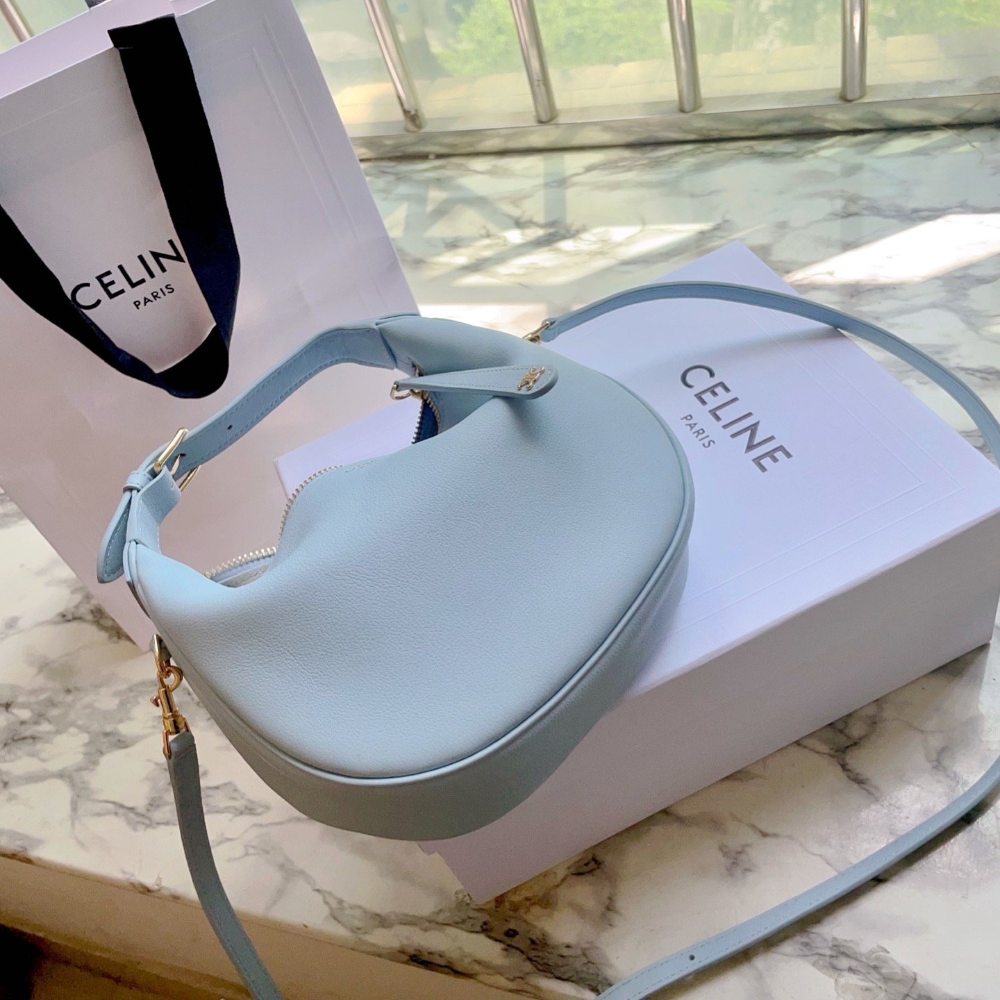 Celine 셀린느 루루 스몰 하프문 호보백 그레인드 카프스킨 파우더 핑크 골드 하드웨어 8