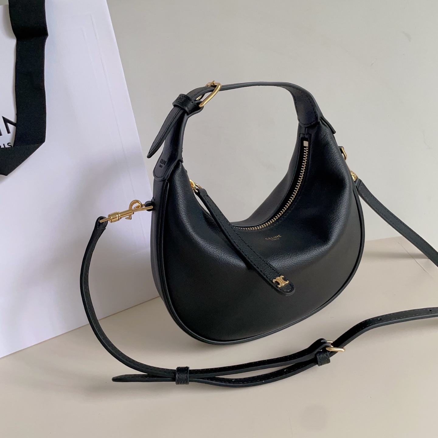 Celine 셀린느 루루 스몰 하프문 호보백 그레인드 카프스킨 파우더 핑크 골드 하드웨어 7