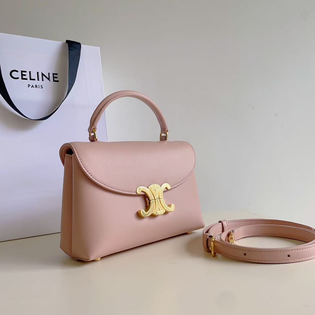 Celine 셀린느 Nino 트리오므프 탑핸들백 스무스 카프스킨 로즈 핑크 골드 하드웨어 6