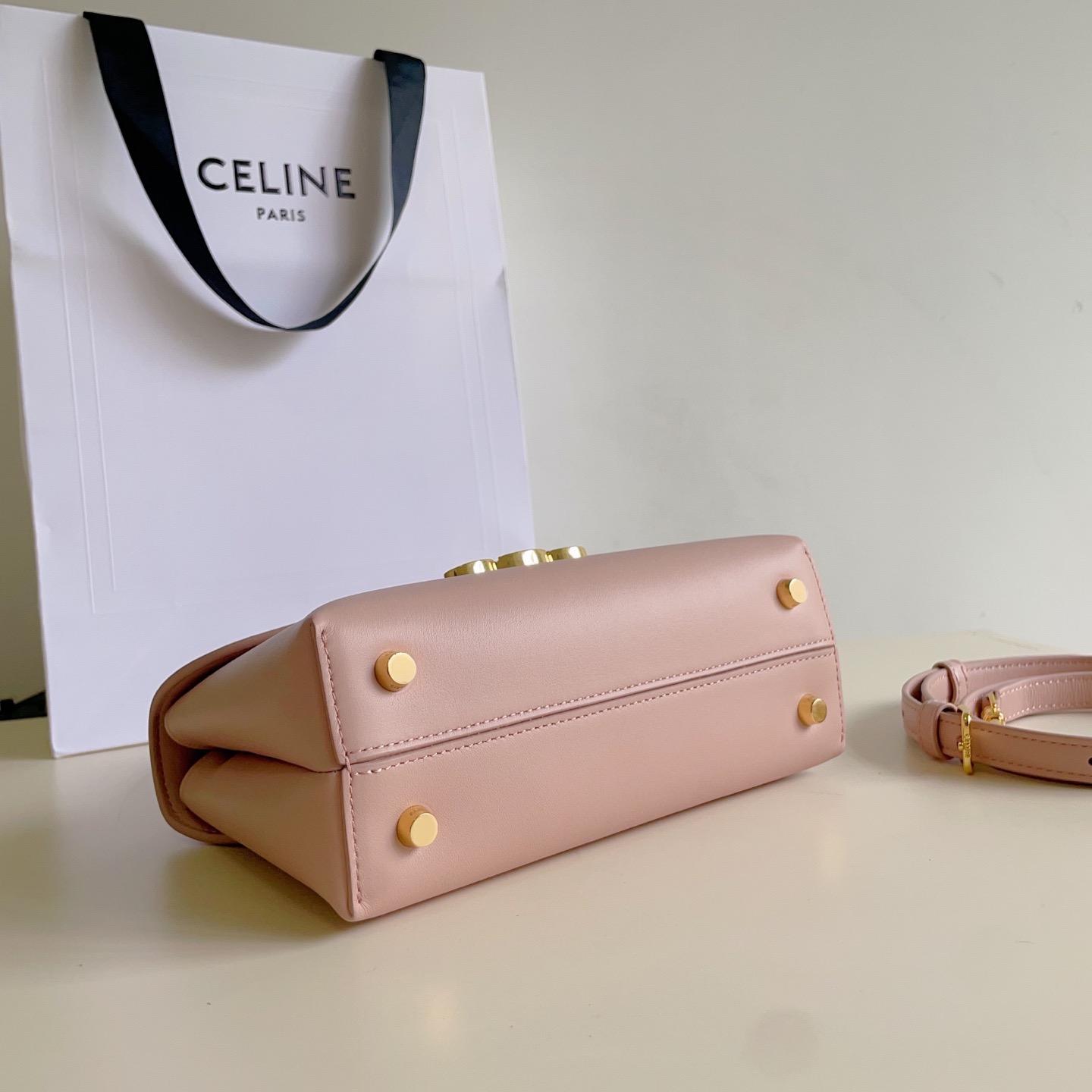 Celine 셀린느 Nino 트리오므프 탑핸들백 스무스 카프스킨 로즈 핑크 골드 하드웨어 13