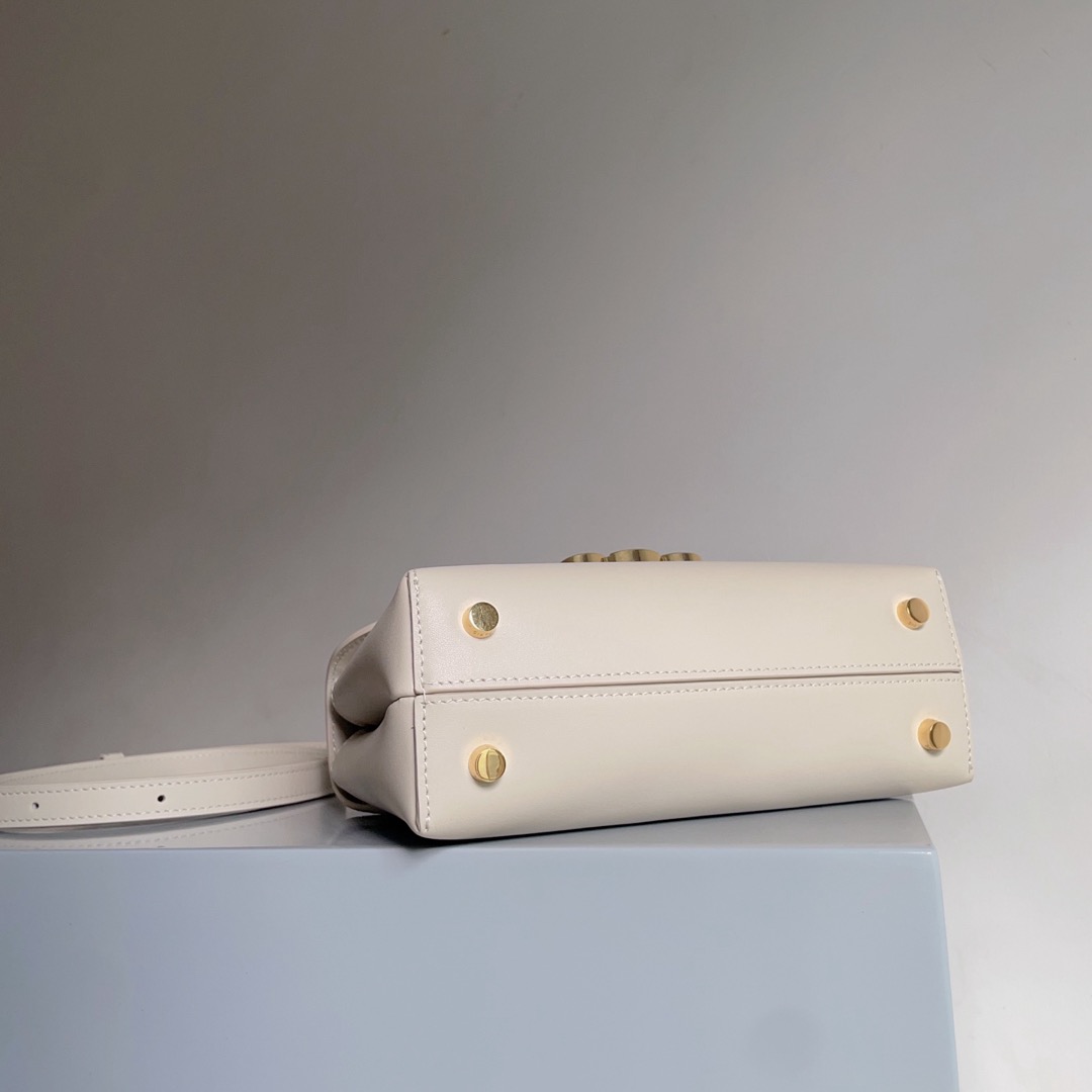 Celine 셀린느 Nino 트리오므프 탑핸들백 스무스 카프스킨 로즈 핑크 골드 하드웨어 13