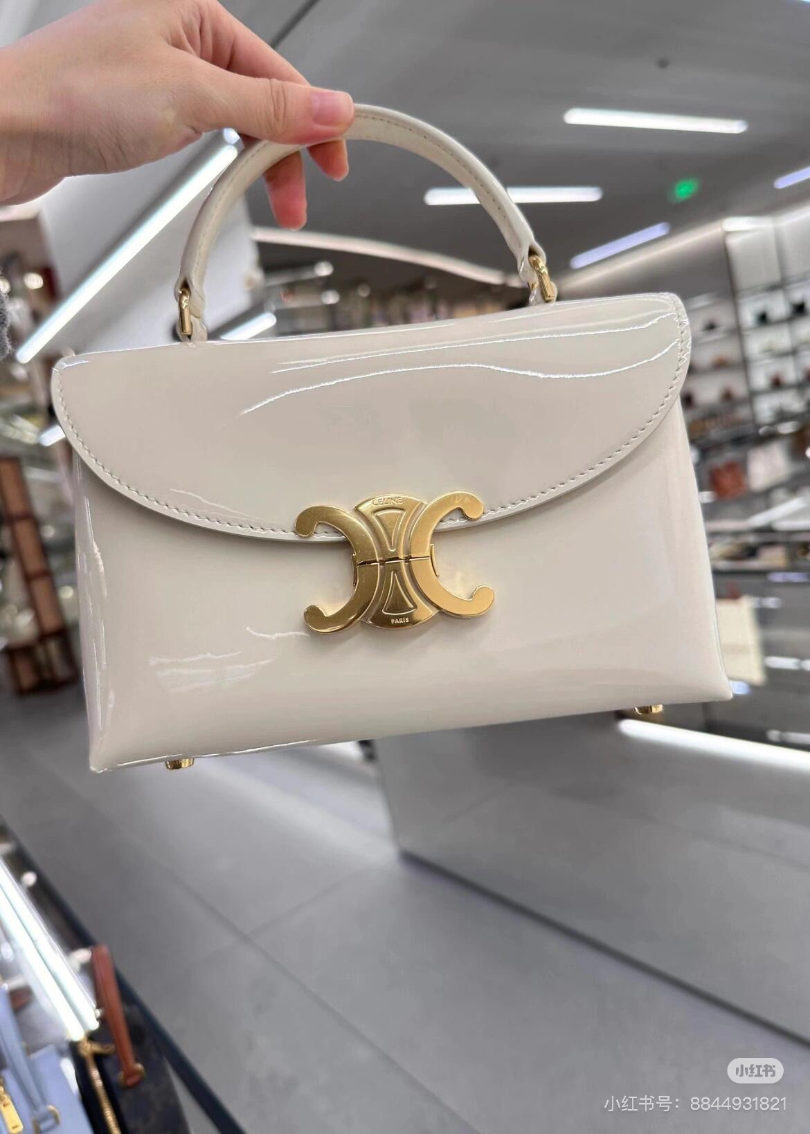 Celine 셀린느 TEEN NINO 탑핸들백 페이턴트 레더 블랙 골드 18