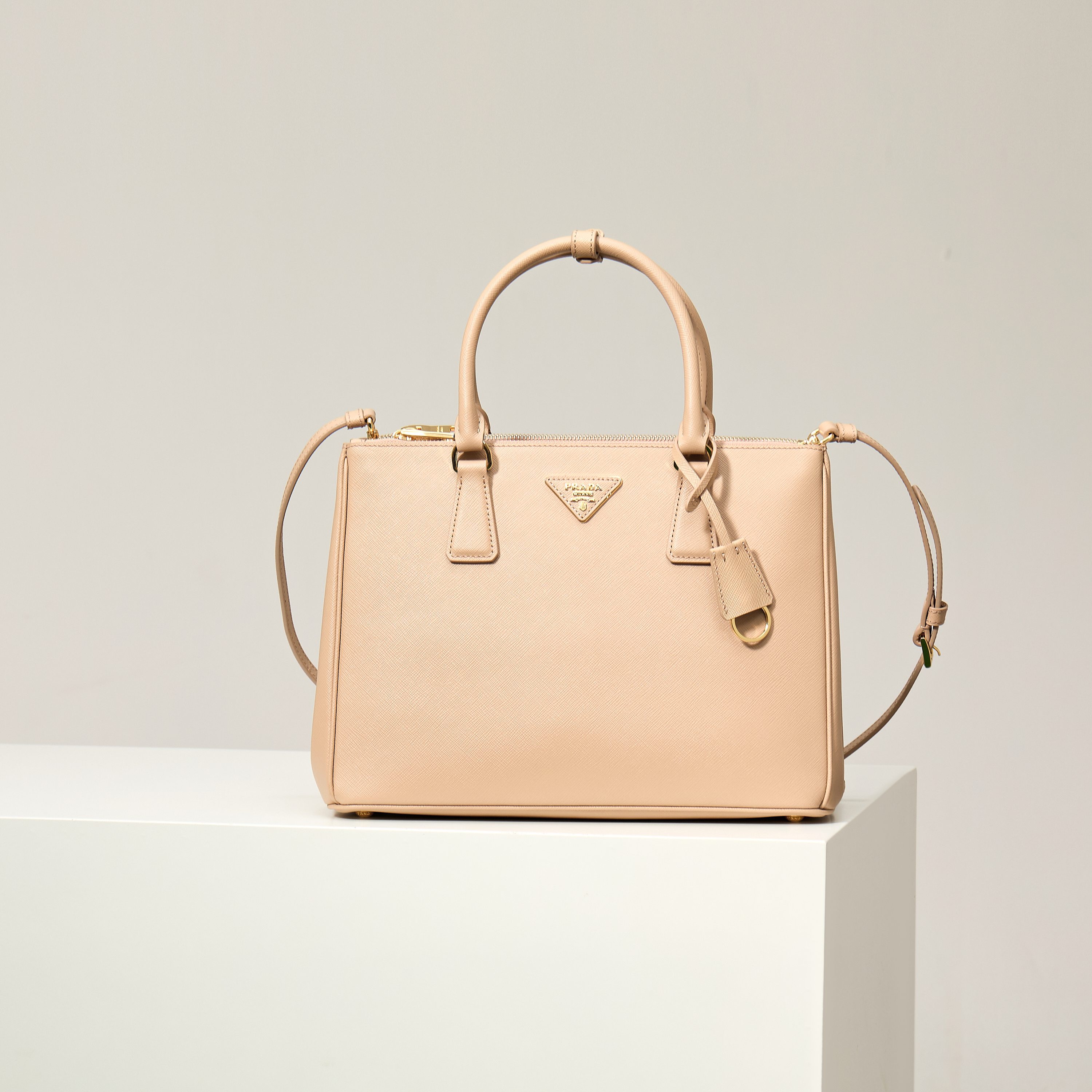 Prada 프라다 갤러리아 1BA274 사피아노 레더 누드 핑크 토트백  32cm 1