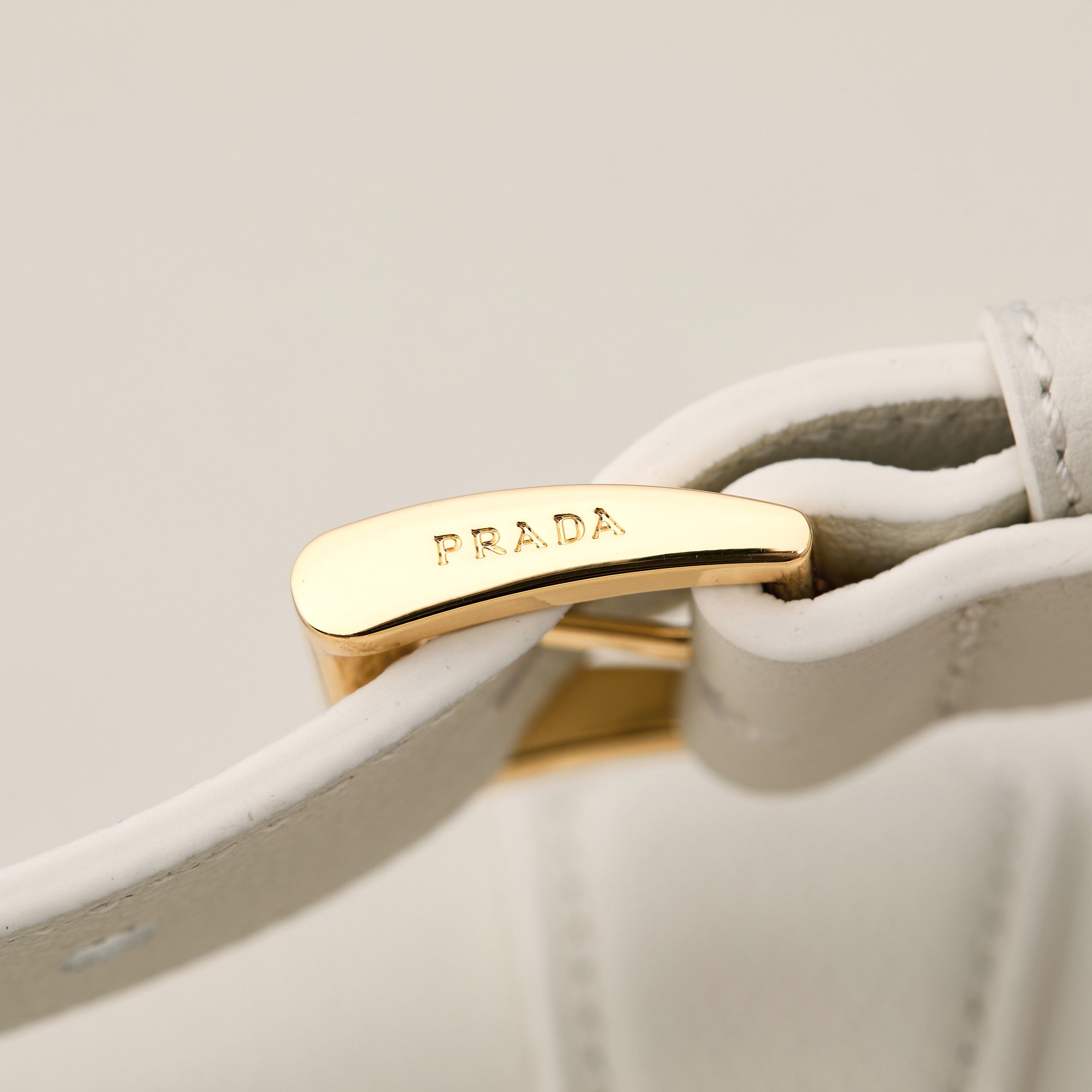 Prada 프라다 1BA274 사피아노 레더 토트백 카멜 브라운 골드 하드웨어 11