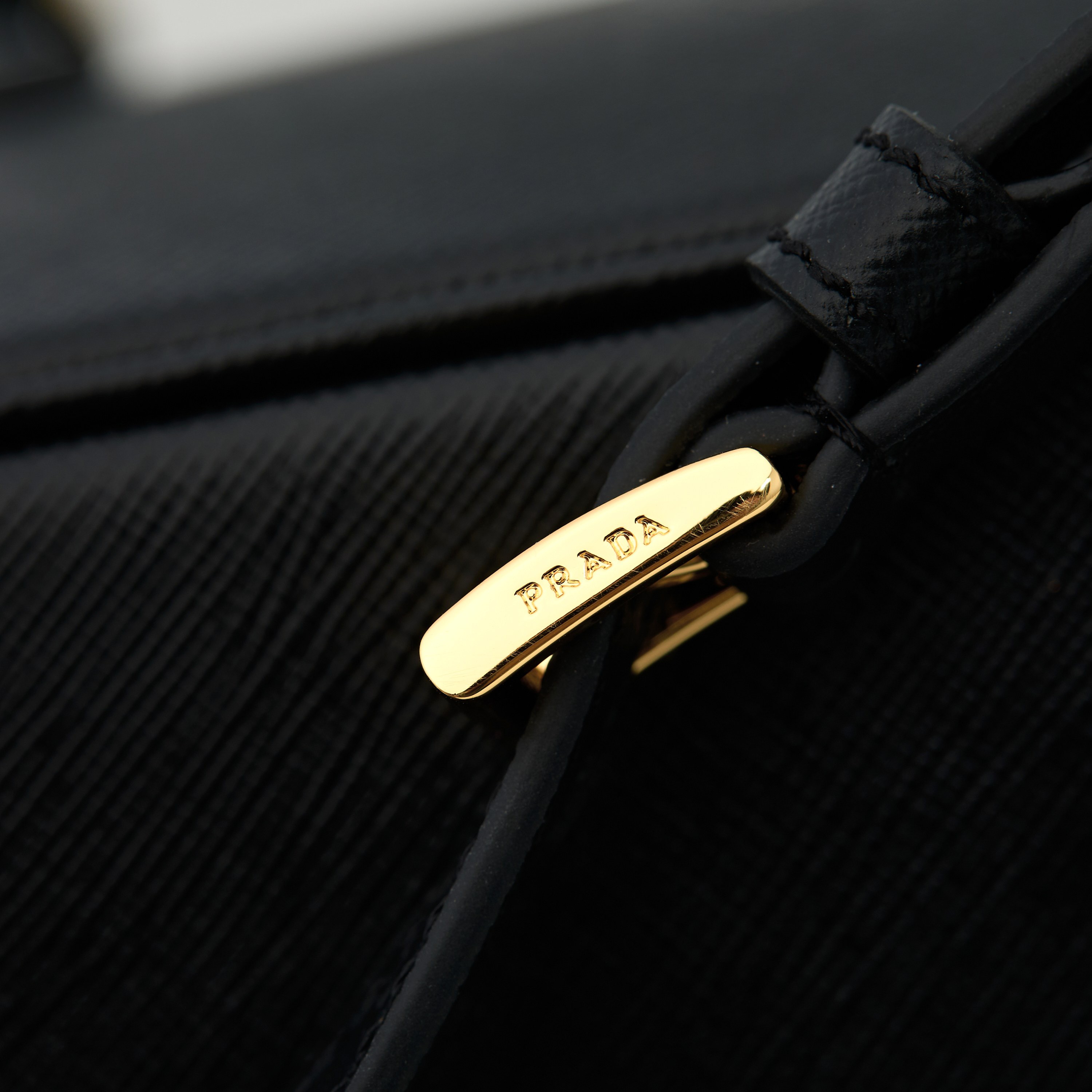 Prada 프라다 갤러리아 미니 탑핸들백 사피아노 레더 캐러멜 브라운 골드 11