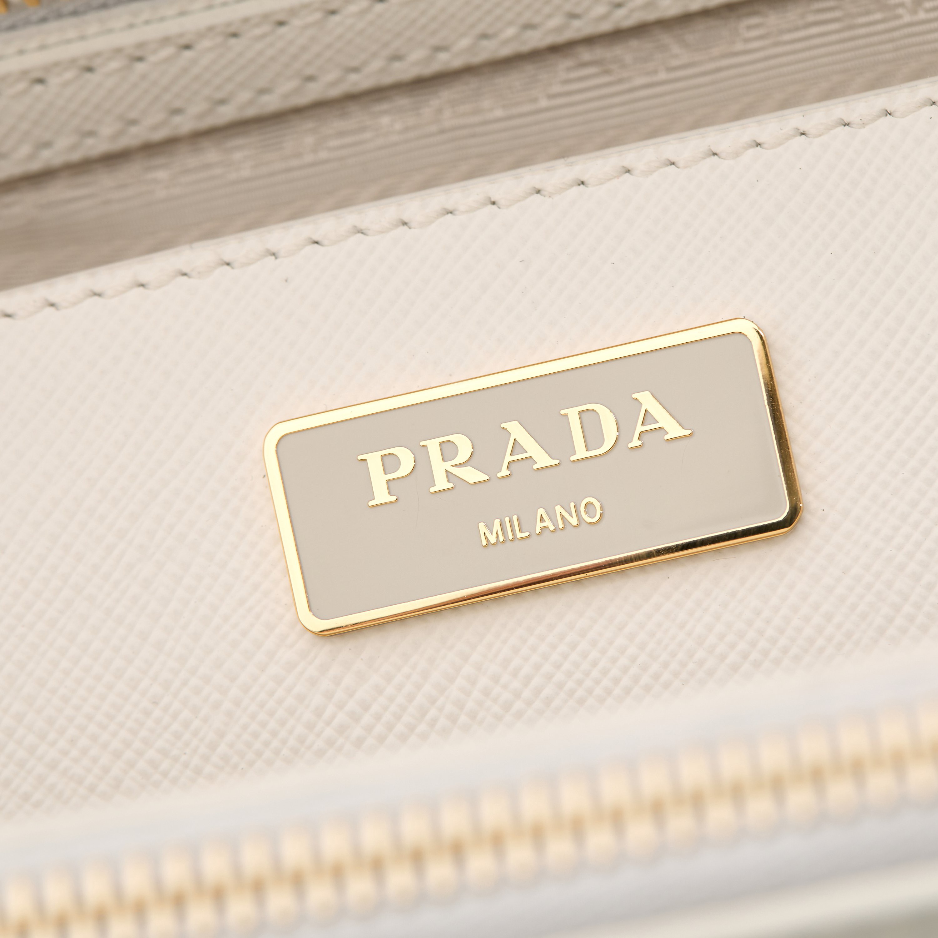 Prada 프라다 갤러리아 미니 탑핸들백 사피아노 레더 캐러멜 브라운 골드 8