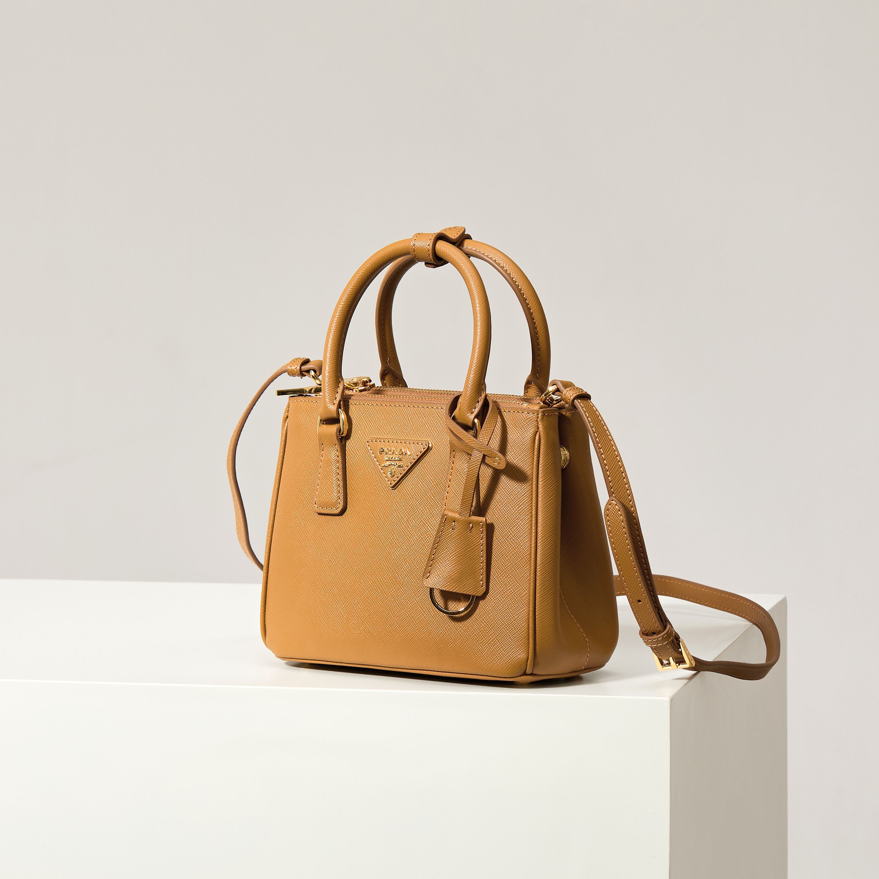 Prada 프라다 미니 갤러리아 토트백 사피아노 레더 카멜 브라운 골드 20cm 10