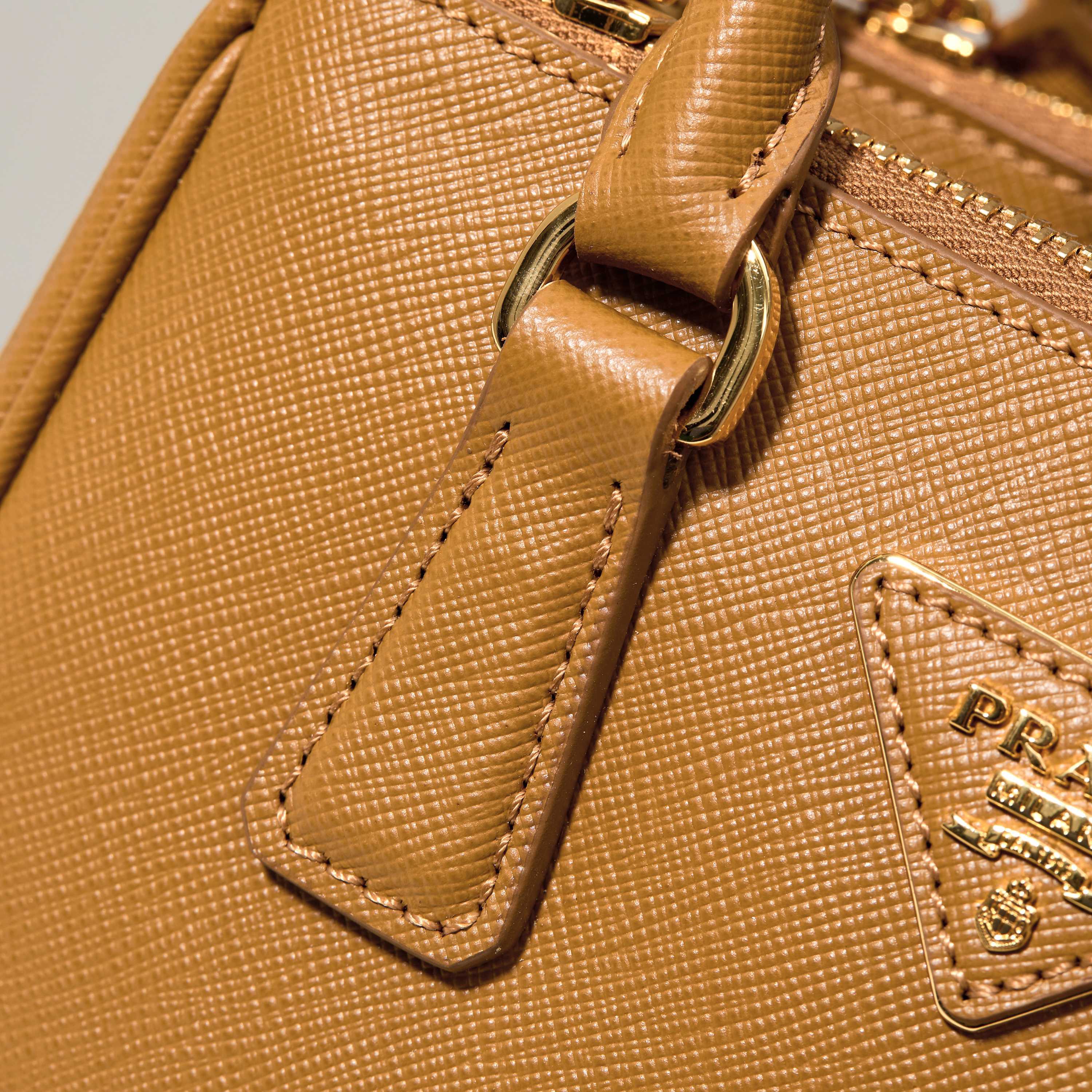 Prada 프라다 미니 갤러리아 토트백 사피아노 레더 카멜 브라운 골드 20cm 16