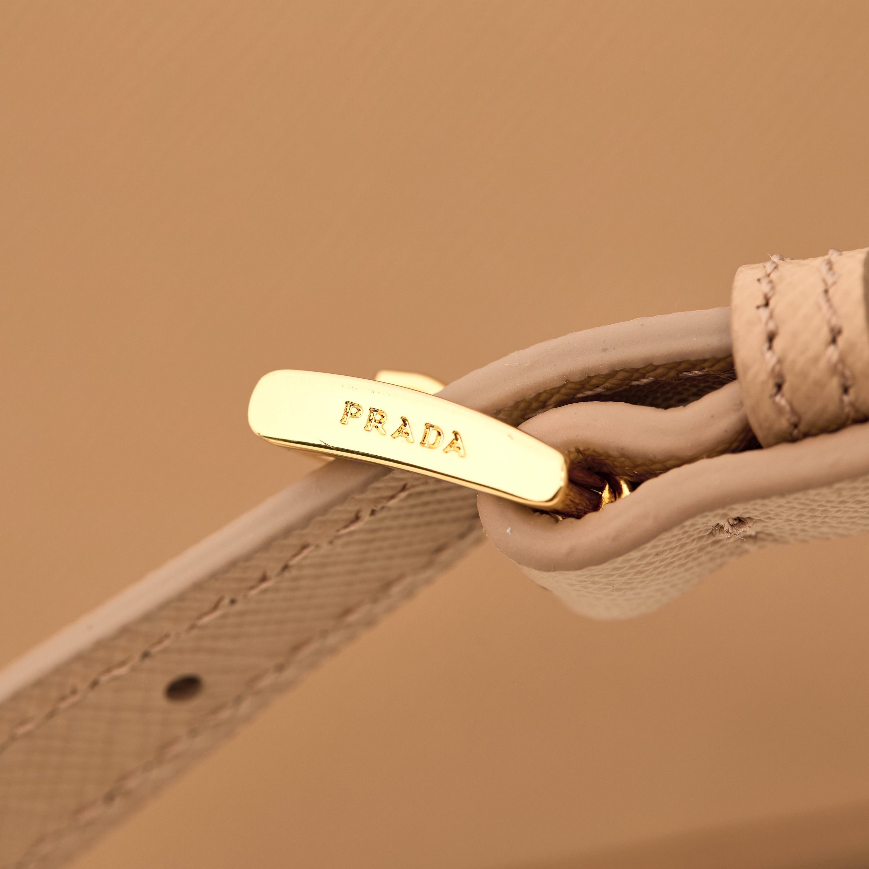 Prada 프라다 미니 갤러리아 토트백 사피아노 레더 카멜 핑크 골드 20cm 14