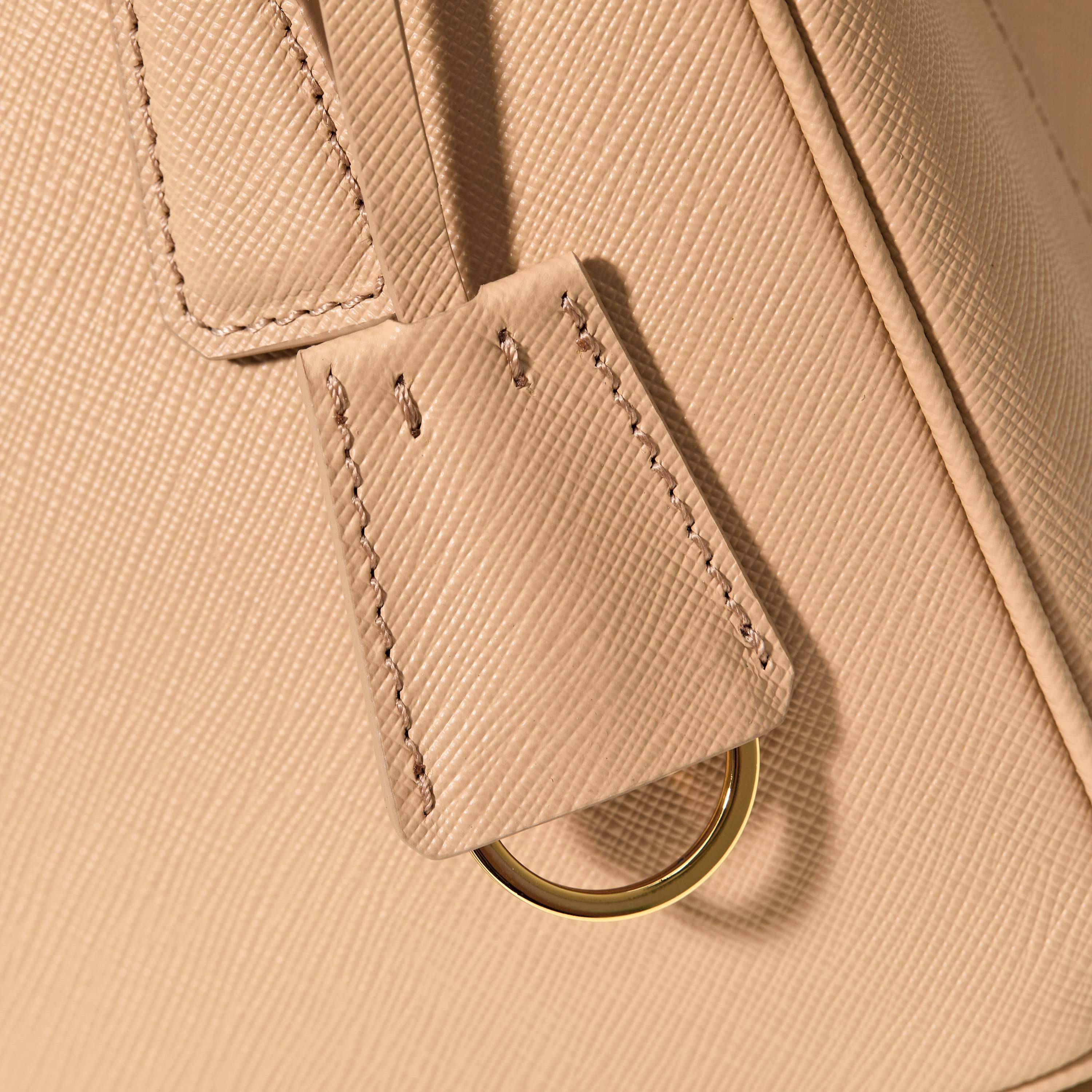 Prada 프라다 미니 갤러리아 토트백 사피아노 레더 카멜 핑크 골드 20cm 17