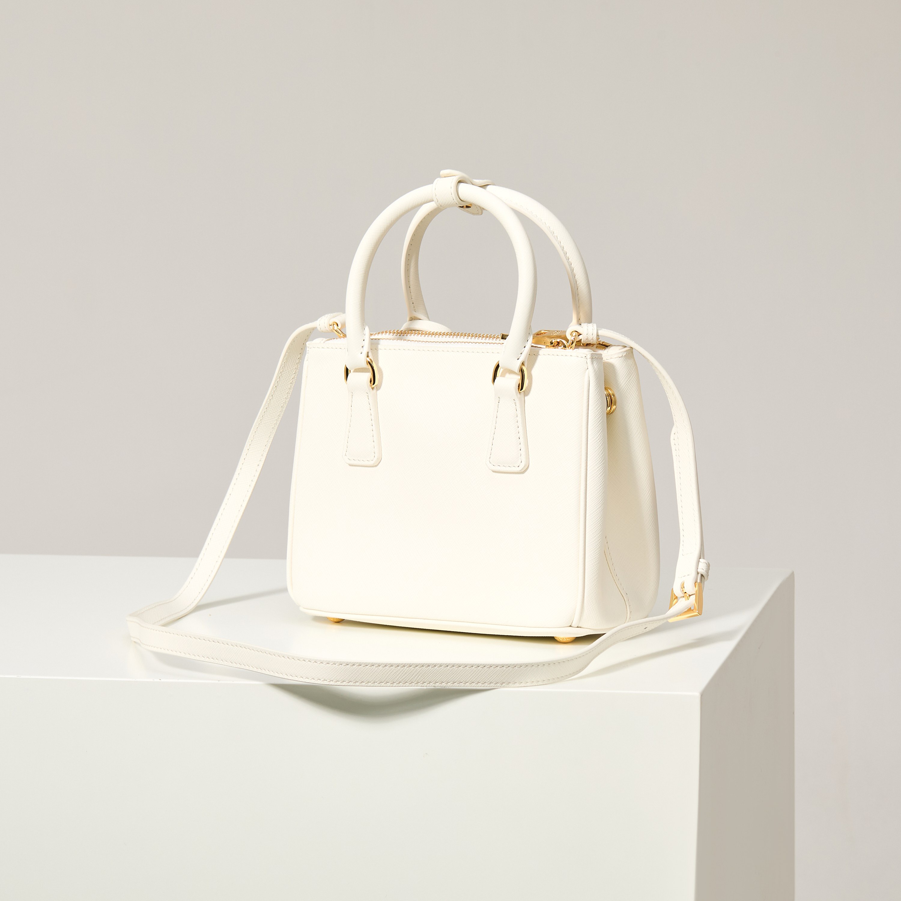 Prada 프라다 미니 갤러리아 토트백 사피아노 레더 아이보리 골드 20cm 11