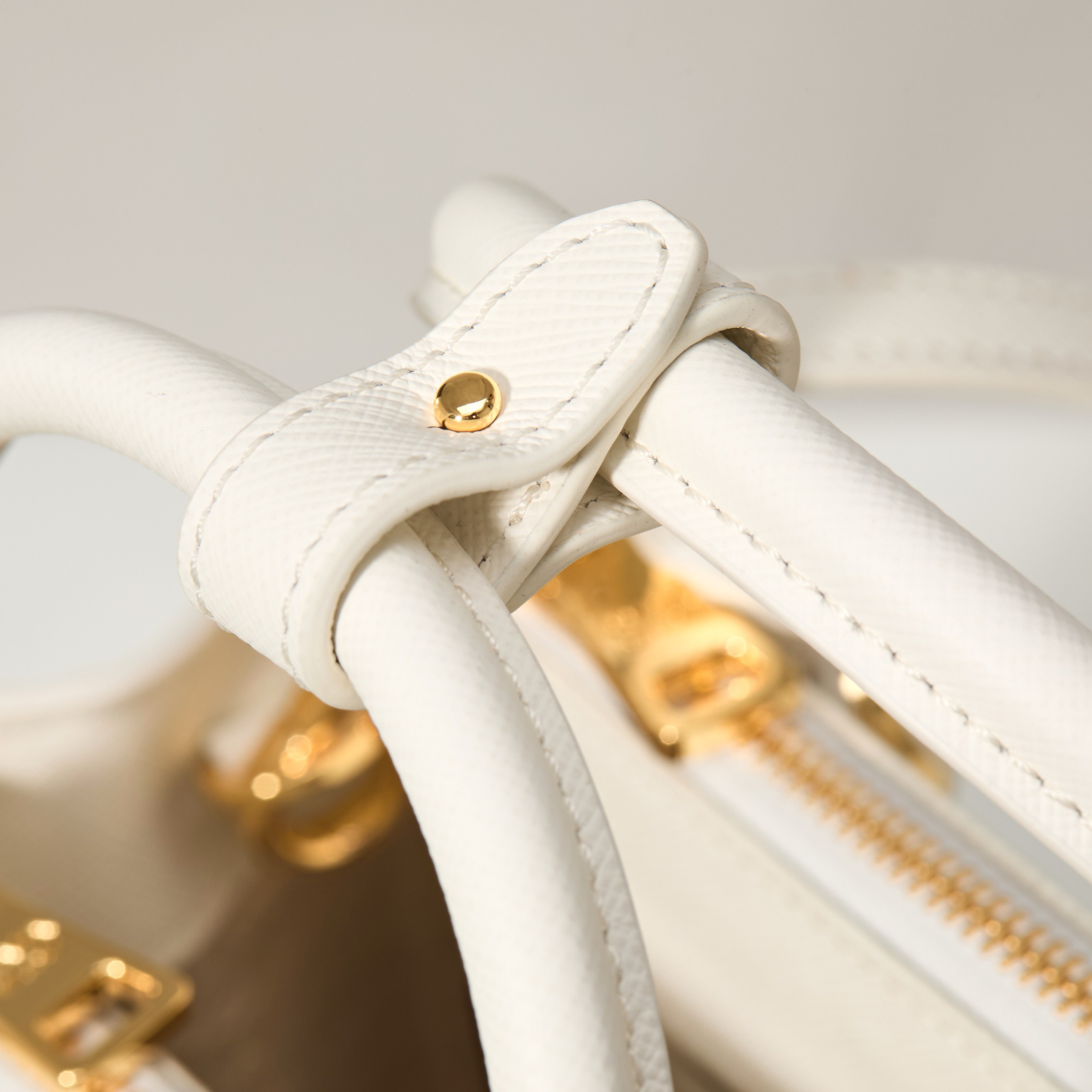 Prada 프라다 미니 갤러리아 토트백 사피아노 레더 아이보리 골드 20cm 18