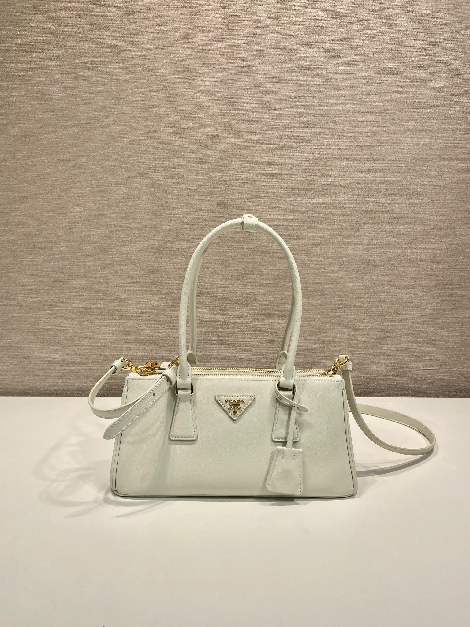 Prada 프라다 1BA457 더블 핸들 토트백 레더 아이보리 골드 28cm 1