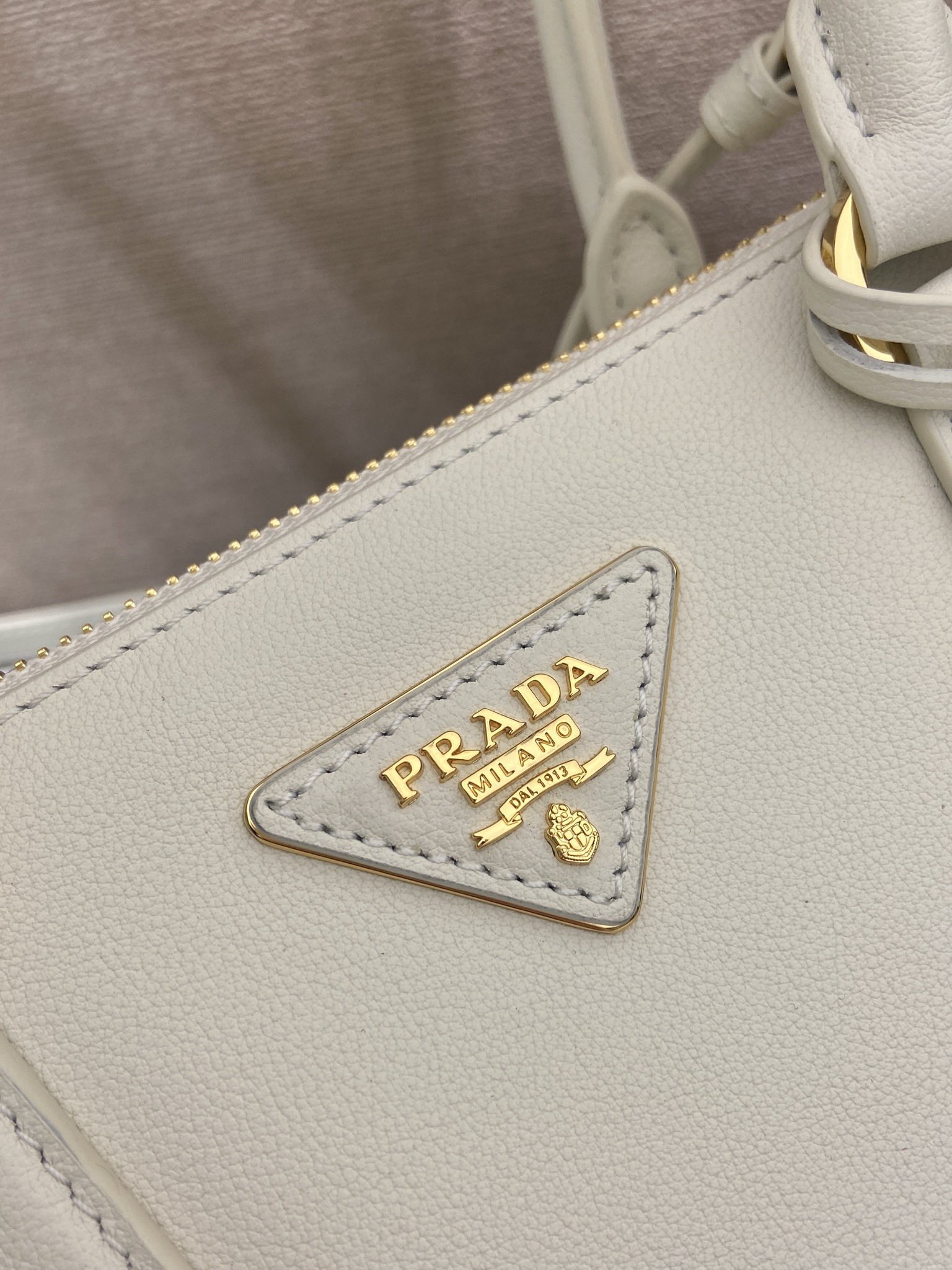 Prada 프라다 1BA457 더블 핸들 토트백 레더 아이보리 골드 28cm 8