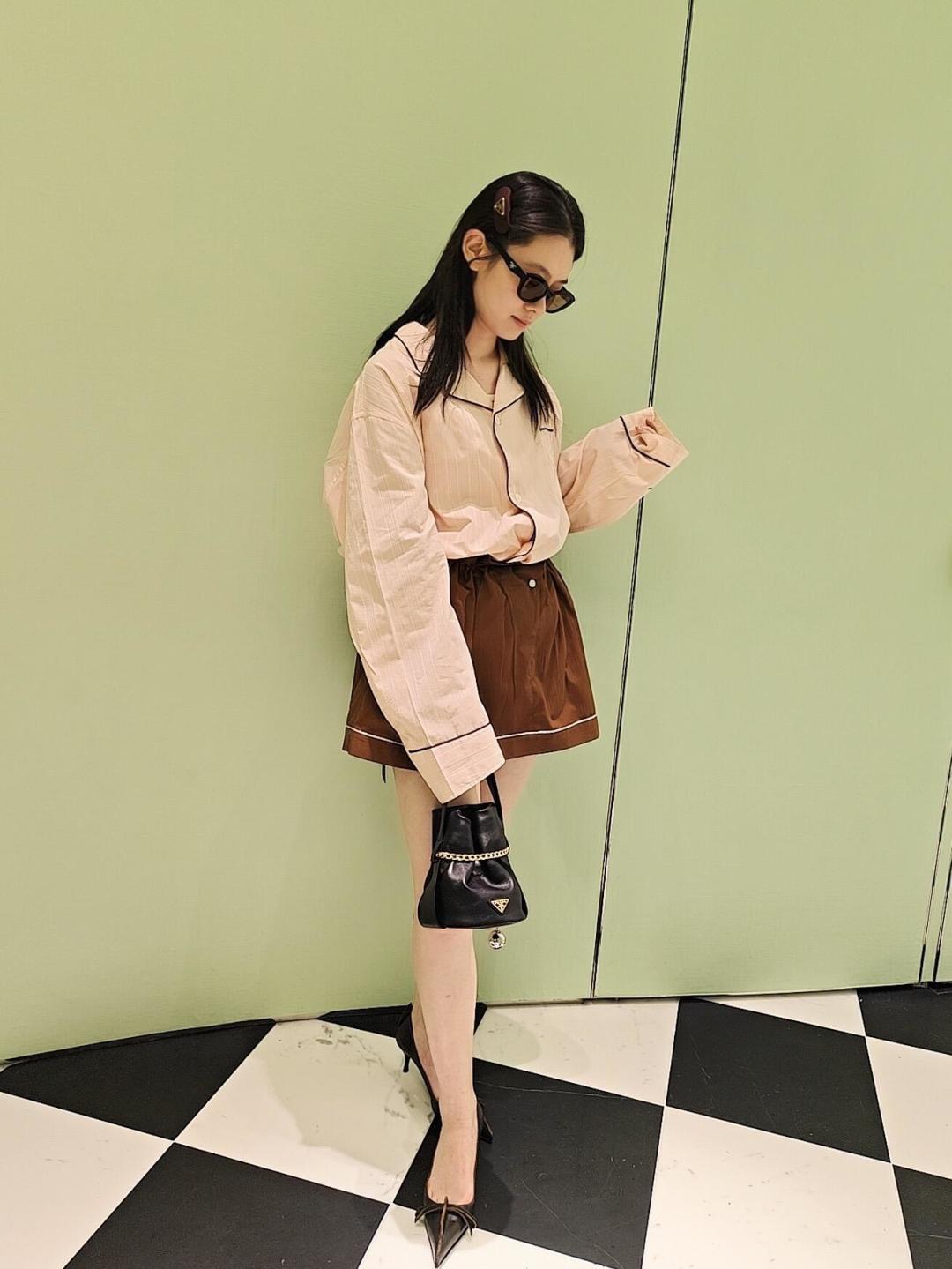 Prada 프라다 1BE088 램스킨 버킷백 골드 체인 블랙 2