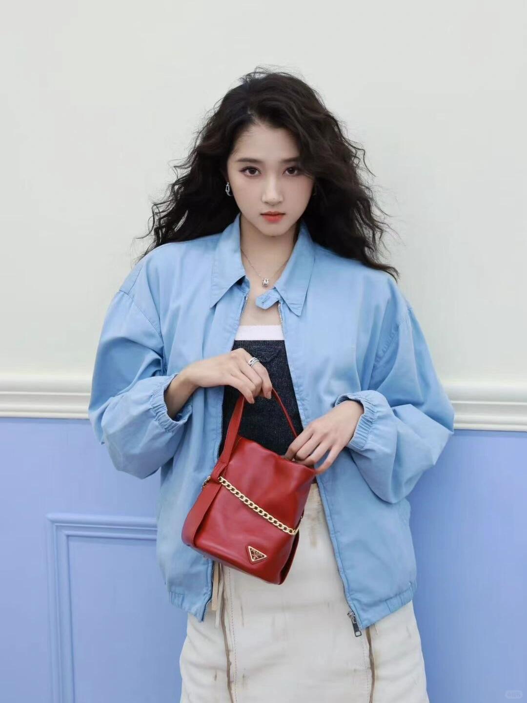 Prada 프라다 1BE088 램스킨 버킷백 골드 체인 블랙 3